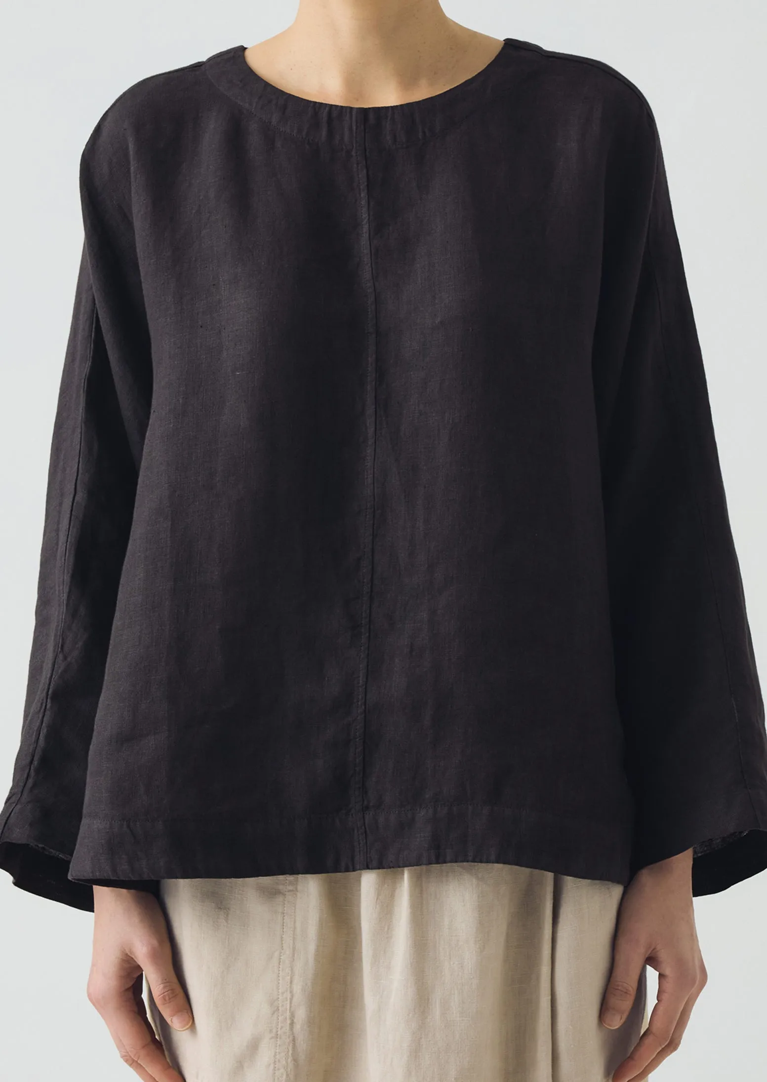 Garment Dyed Linen Top | Black Pepper sold by TOAST product image thumbnail 2