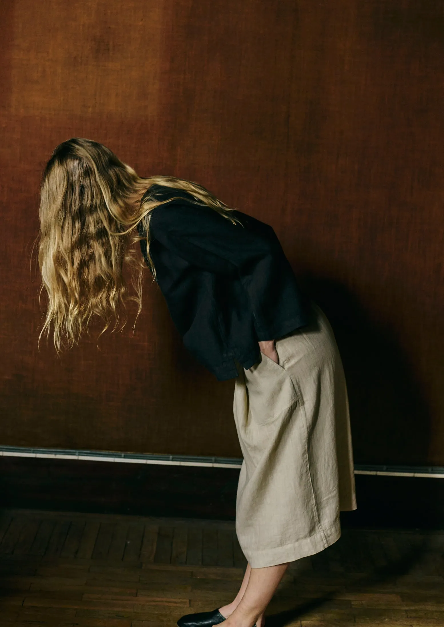 Garment Dyed Linen Top | Black Pepper sold by TOAST product image thumbnail 4