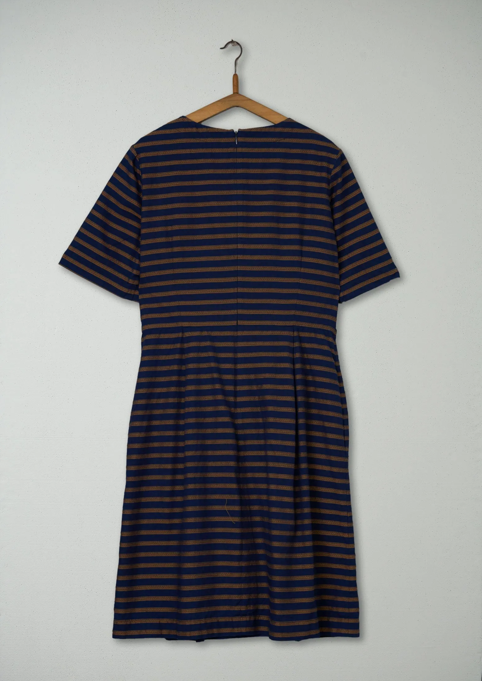 Reworn Stripe Indigo Dress Size 14 (942) | Multi sold by TOAST product image thumbnail 2