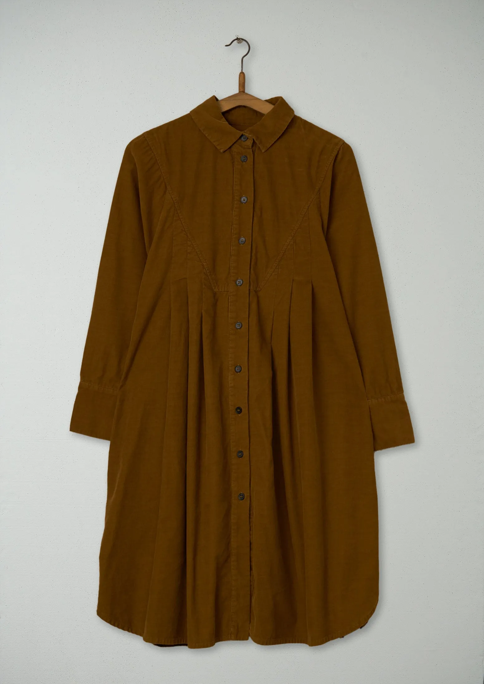 Reworn Needlecord Swingy Shirt Dress Size 6 (959) | Golden Syrup sold by TOAST