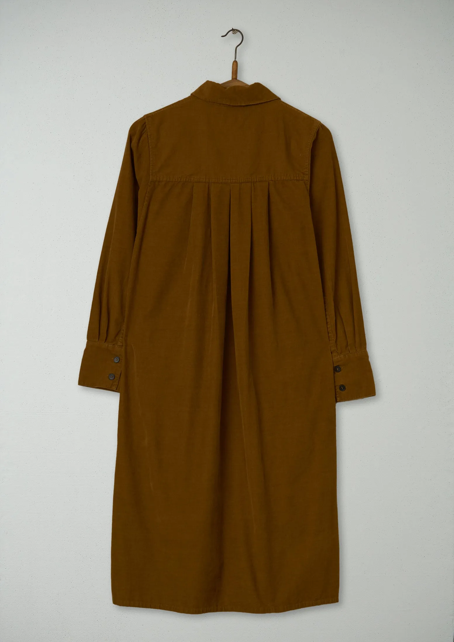 Reworn Needlecord Swingy Shirt Dress Size 6 (959) | Golden Syrup sold by TOAST product image thumbnail 2