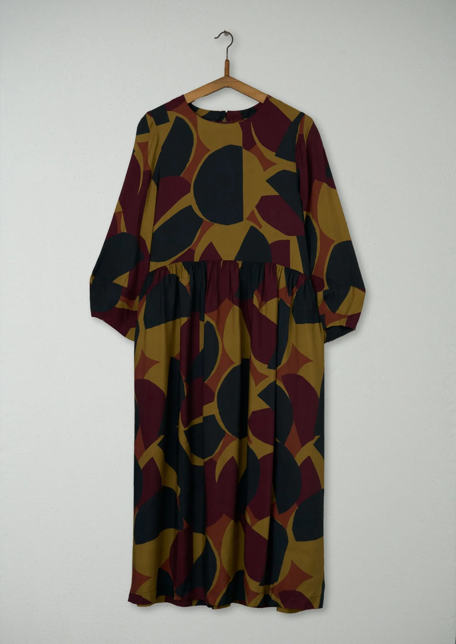 Reworn College Print Dress Size 10 (1041) | Dark Claret sold by TOAST