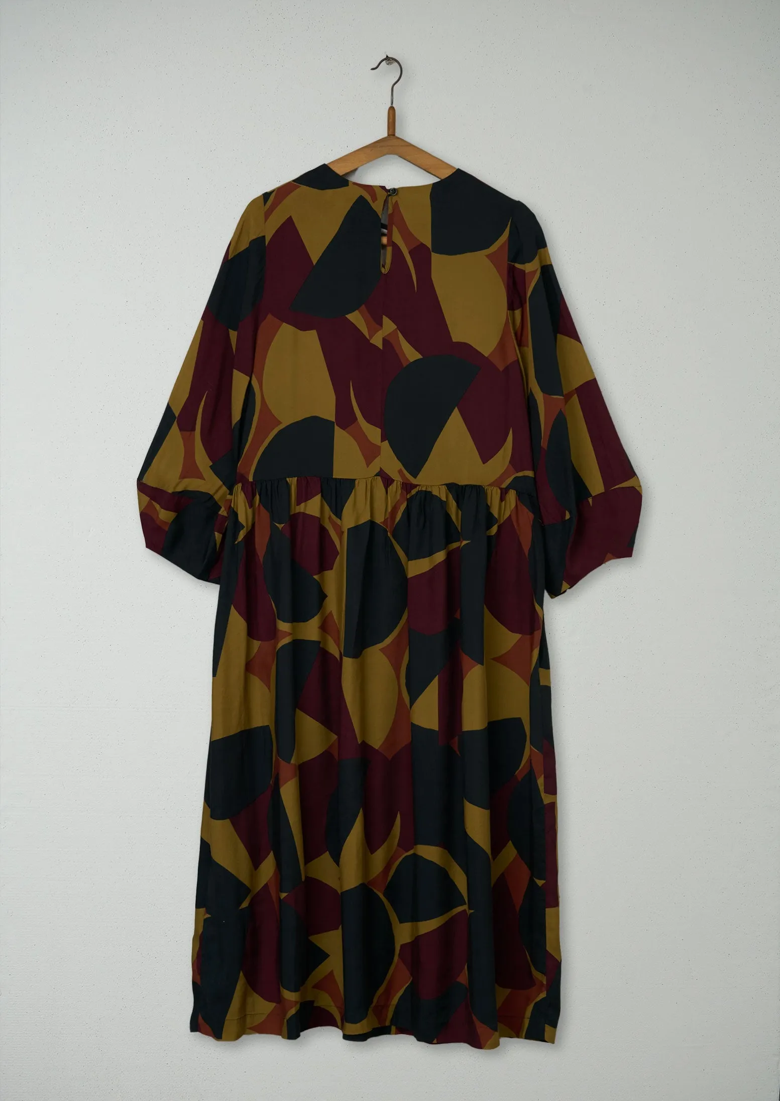 Reworn College Print Dress Size 10 (1041) | Dark Claret sold by TOAST product image thumbnail 2