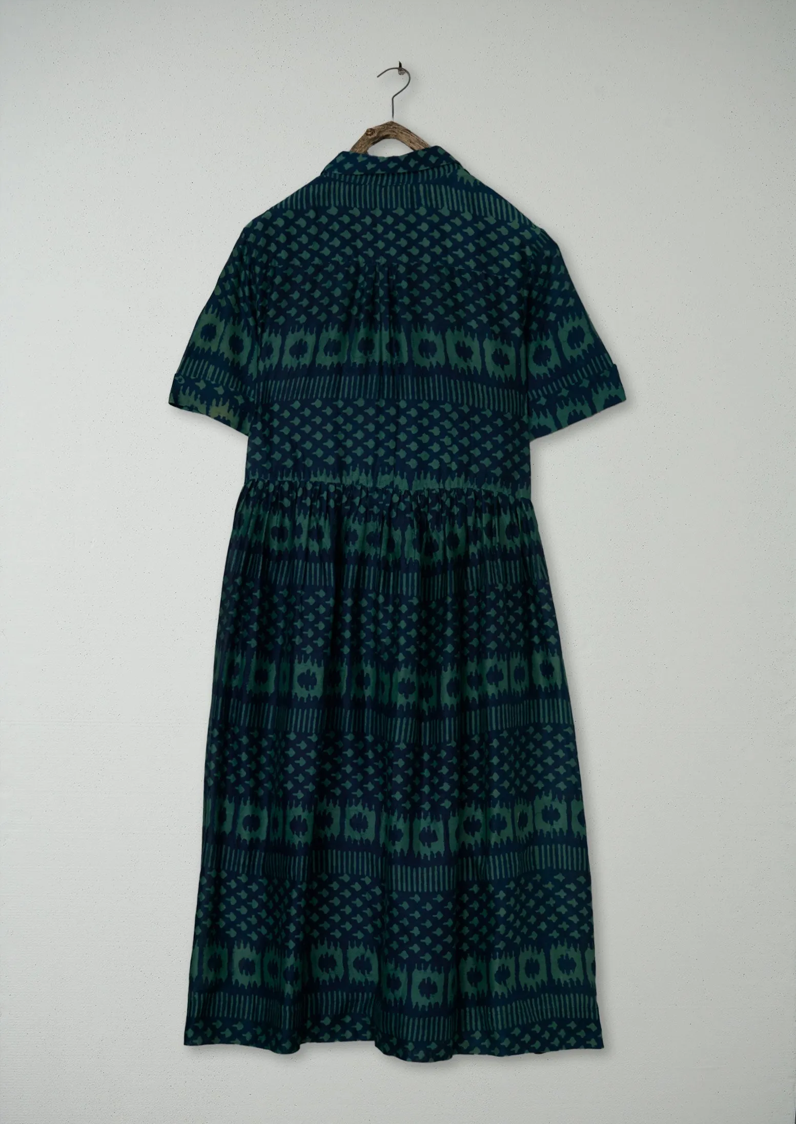 Renewed Amalfl Print Shirt Dress Size 16 (106) | Indigo/Pine sold by TOAST product image thumbnail 2
