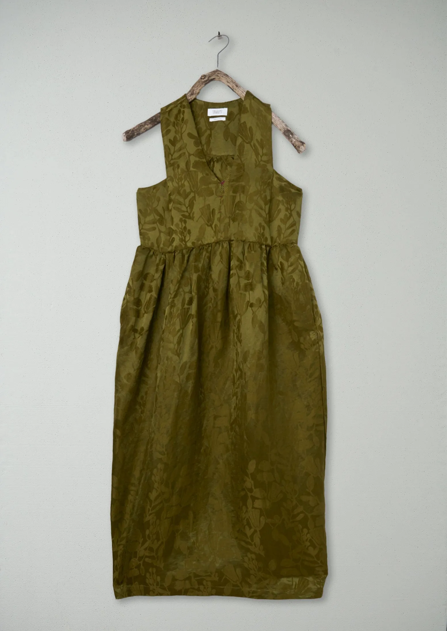 Renewed Linen Silk Jacquard Sleeveless Dress Size 6 (109) | Rich Olive sold by TOAST