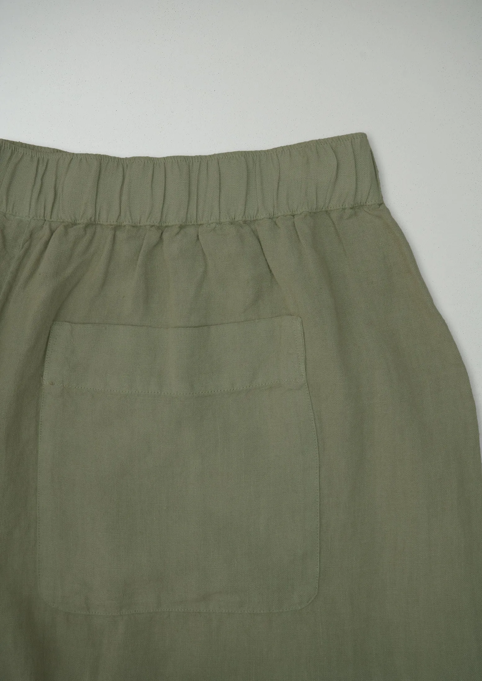 Renewed Garment Dyed Linen Barrel Leg Trousers Size XL (54) | Salvia sold by TOAST product image thumbnail 2