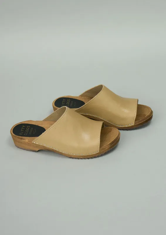Reworn Kitty Clogs Size 37 (337) | Stone sold by TOAST