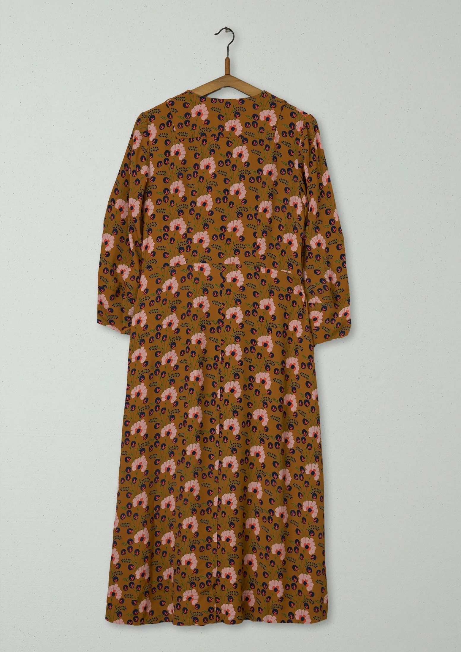 Reworn Sprig Print Easy Dress Size 6 (1059) | Amber sold by TOAST product image thumbnail 2