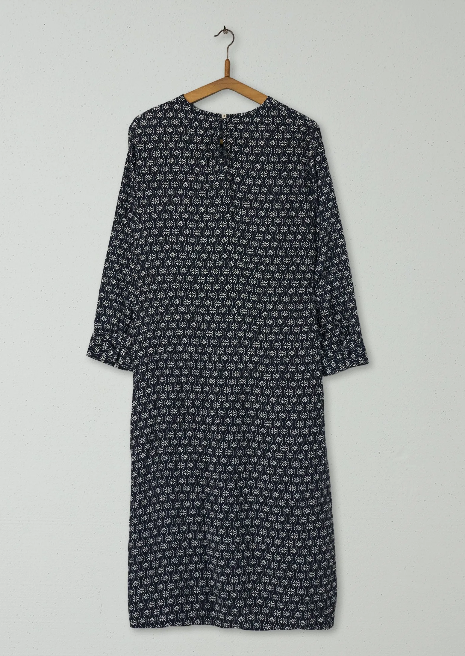 Reworn Daisy Print Dress Size 14 (1129) | Multi sold by TOAST product image thumbnail 2