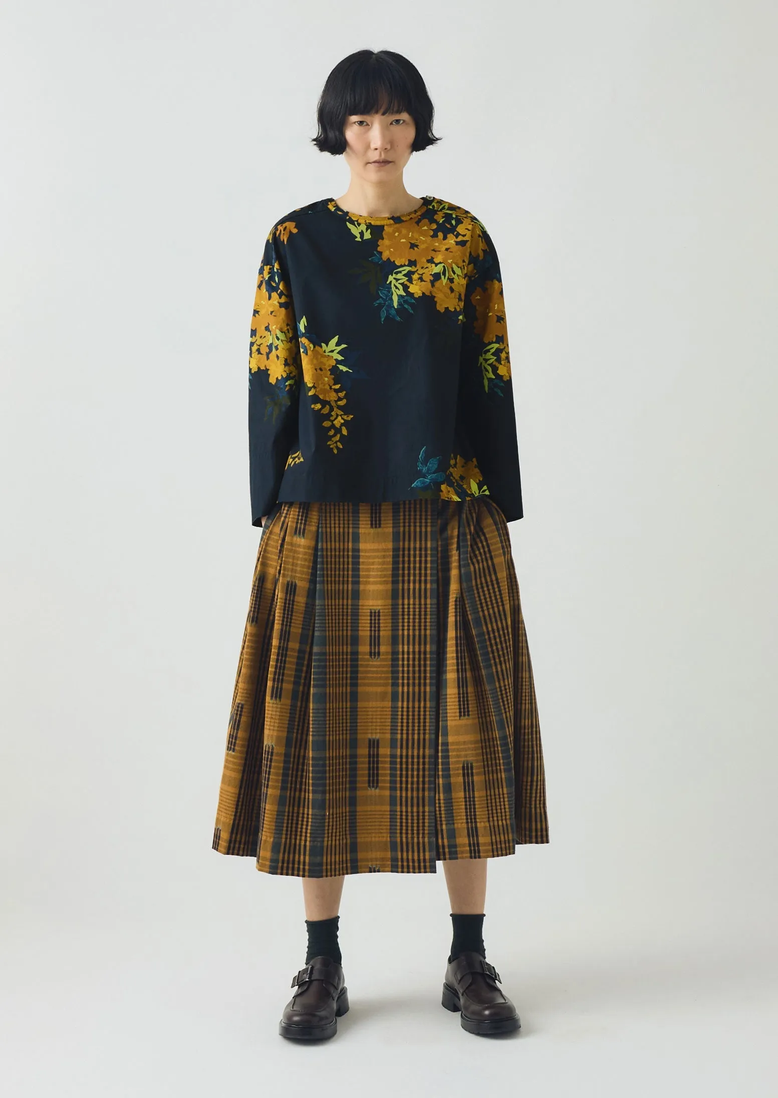 Space Dyed Check Wrap Skirt | Golden Brown sold by TOAST product image thumbnail 5