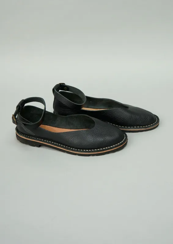 Reworn Steve Mono Pumps Size 40 (352) | Black sold by TOAST