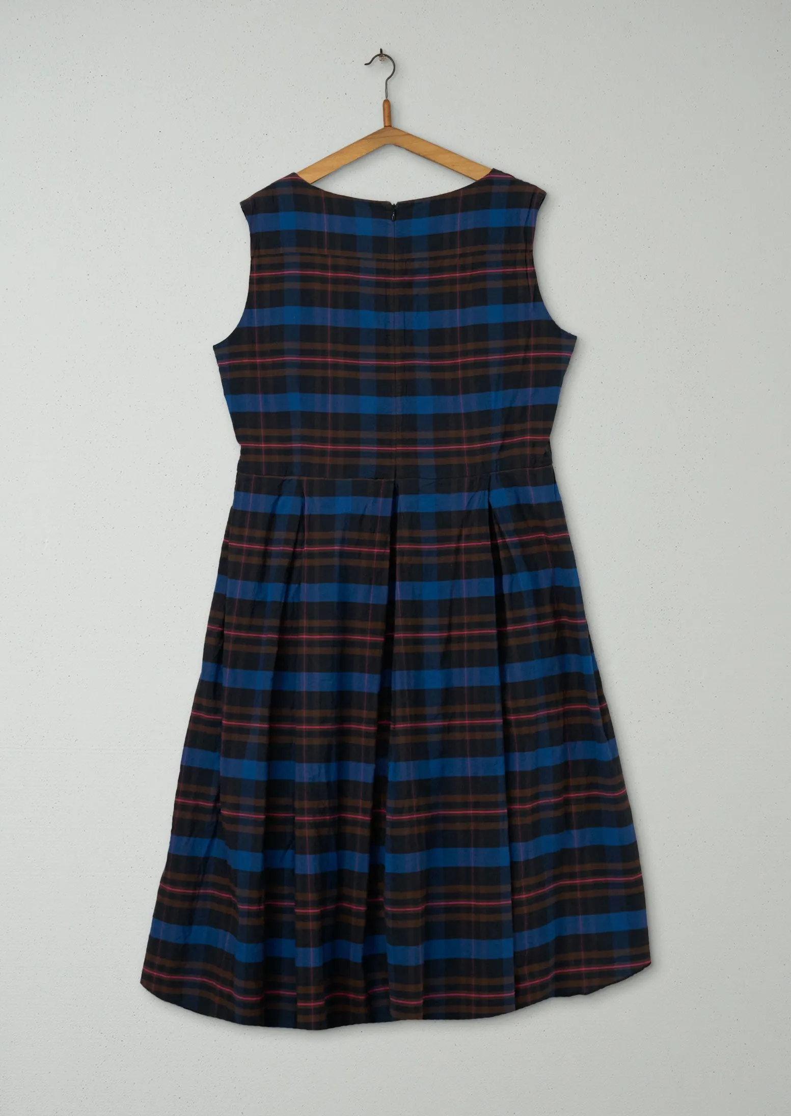 Reworn Orino Dress Size 18 (1165) | Multi sold by TOAST product image thumbnail 2
