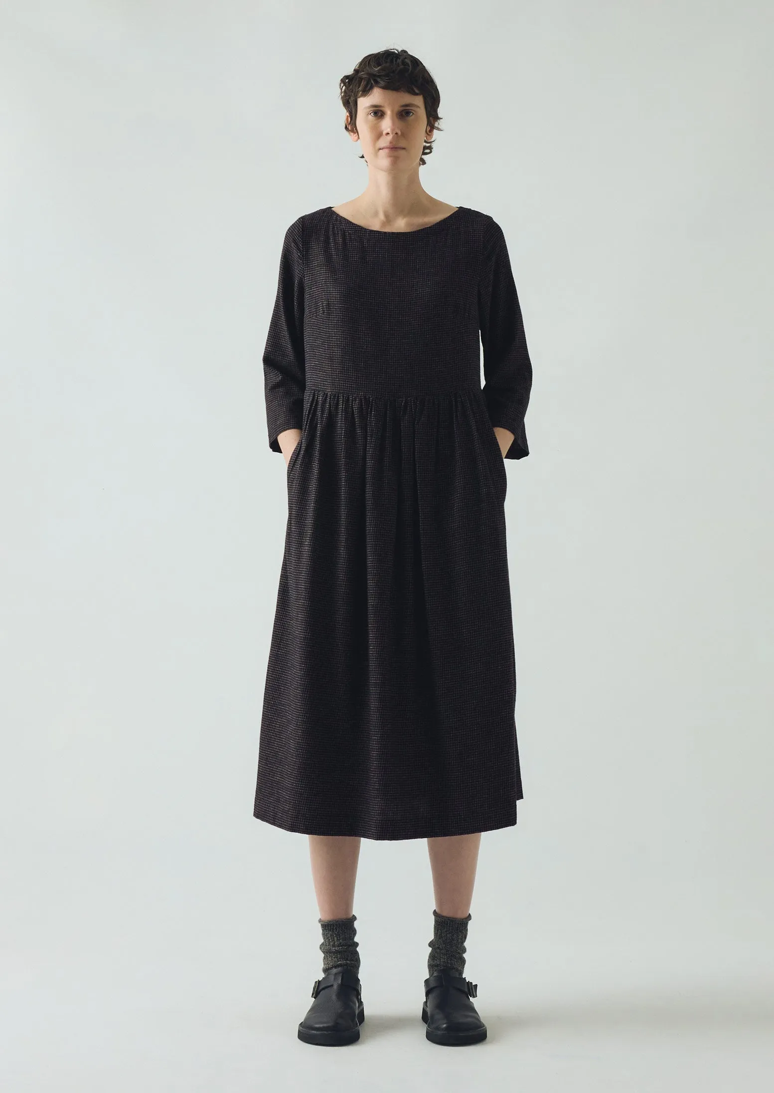 Freya Cotton Cashmere Dress | Black/Ecru sold by TOAST product image thumbnail 4