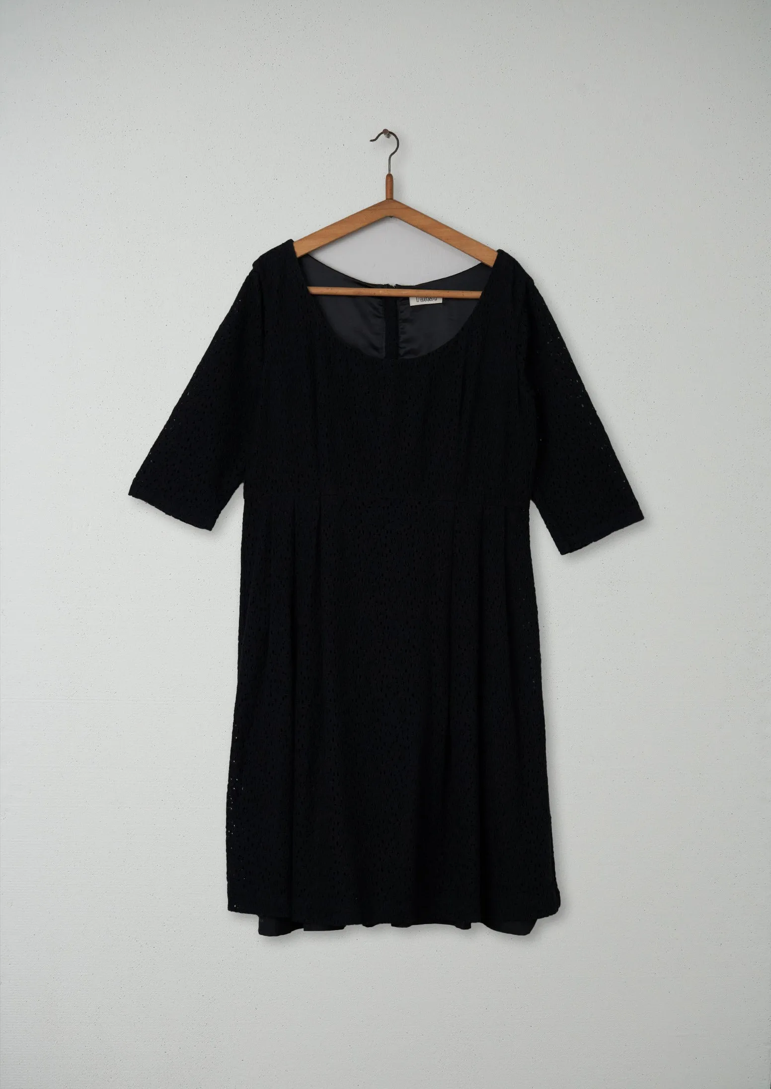 Reworn Lace Dress Size 10 (141) | Black sold by TOAST