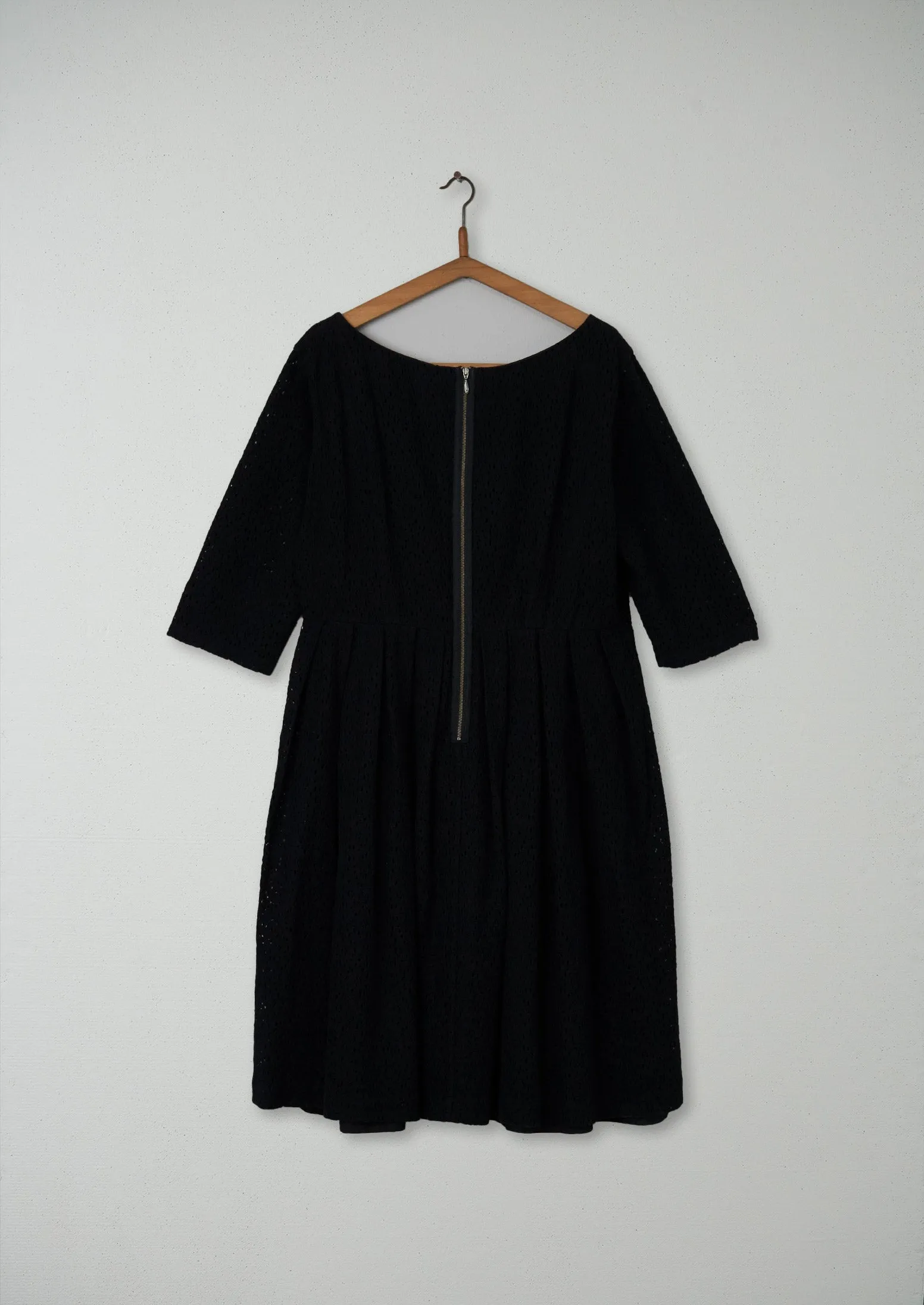 Reworn Lace Dress Size 10 (141) | Black sold by TOAST product image thumbnail 2