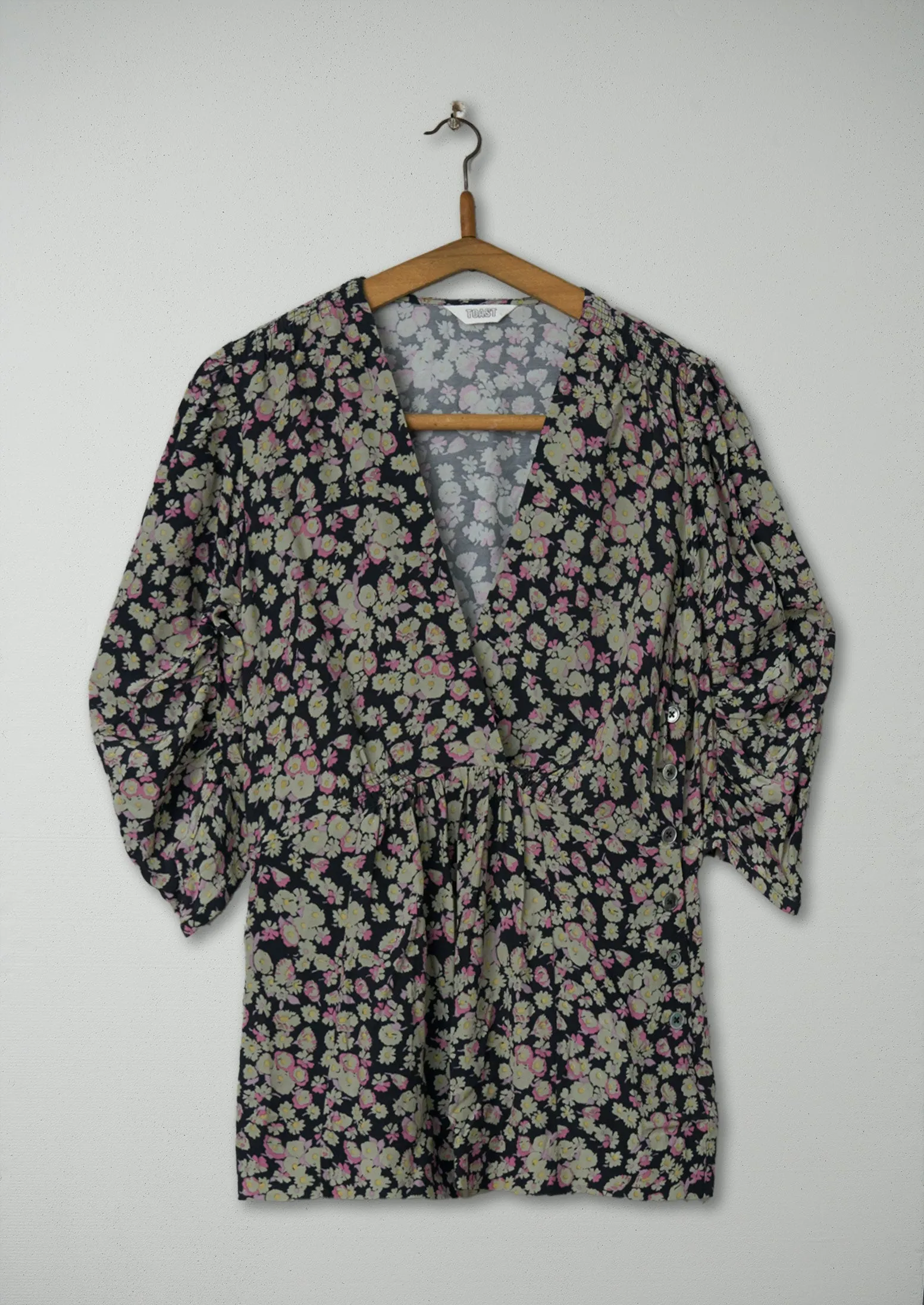 Reworn Floral Print Top Size 6 (702) | Multi sold by TOAST
