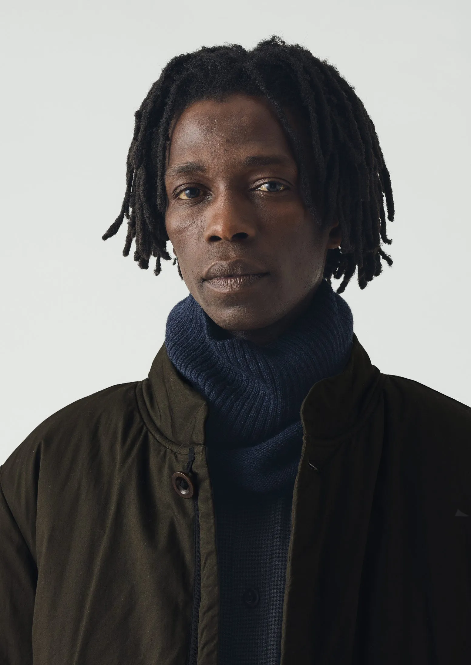 Rototo Merino Seamless Snood | Navy sold by TOAST product image thumbnail 2