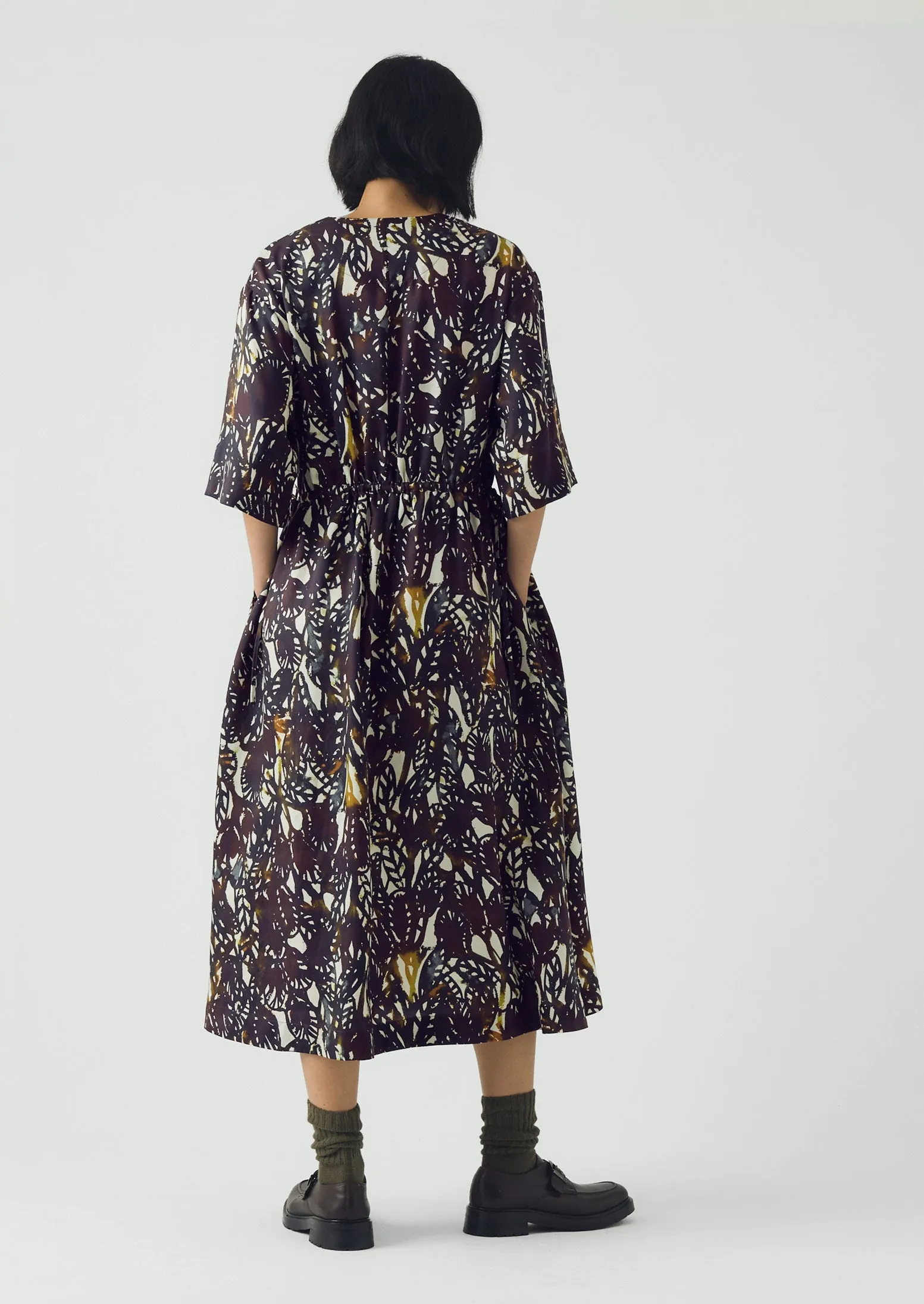 Dappled Leaves Print Dress | Chestnut sold by TOAST product image thumbnail 4