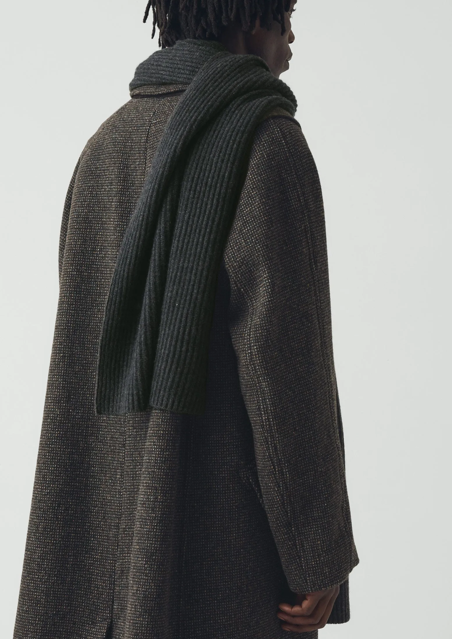 Wool Cashmere Fisherman Rib Scarf | Charcoal sold by TOAST product image thumbnail 3