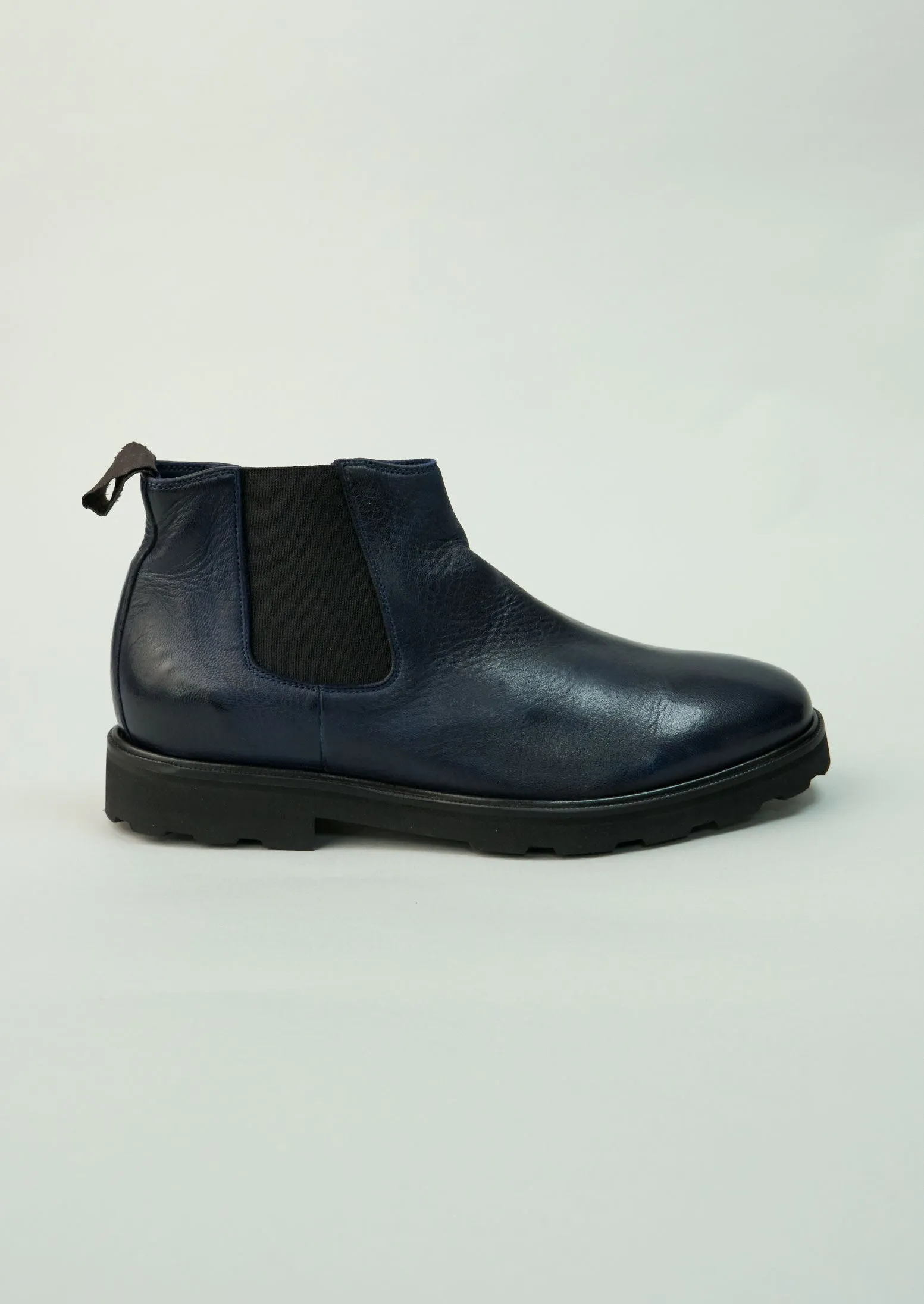 Reworn Sturlini Chelsea Boots Size 41 (411) | Blue sold by TOAST product image thumbnail 2