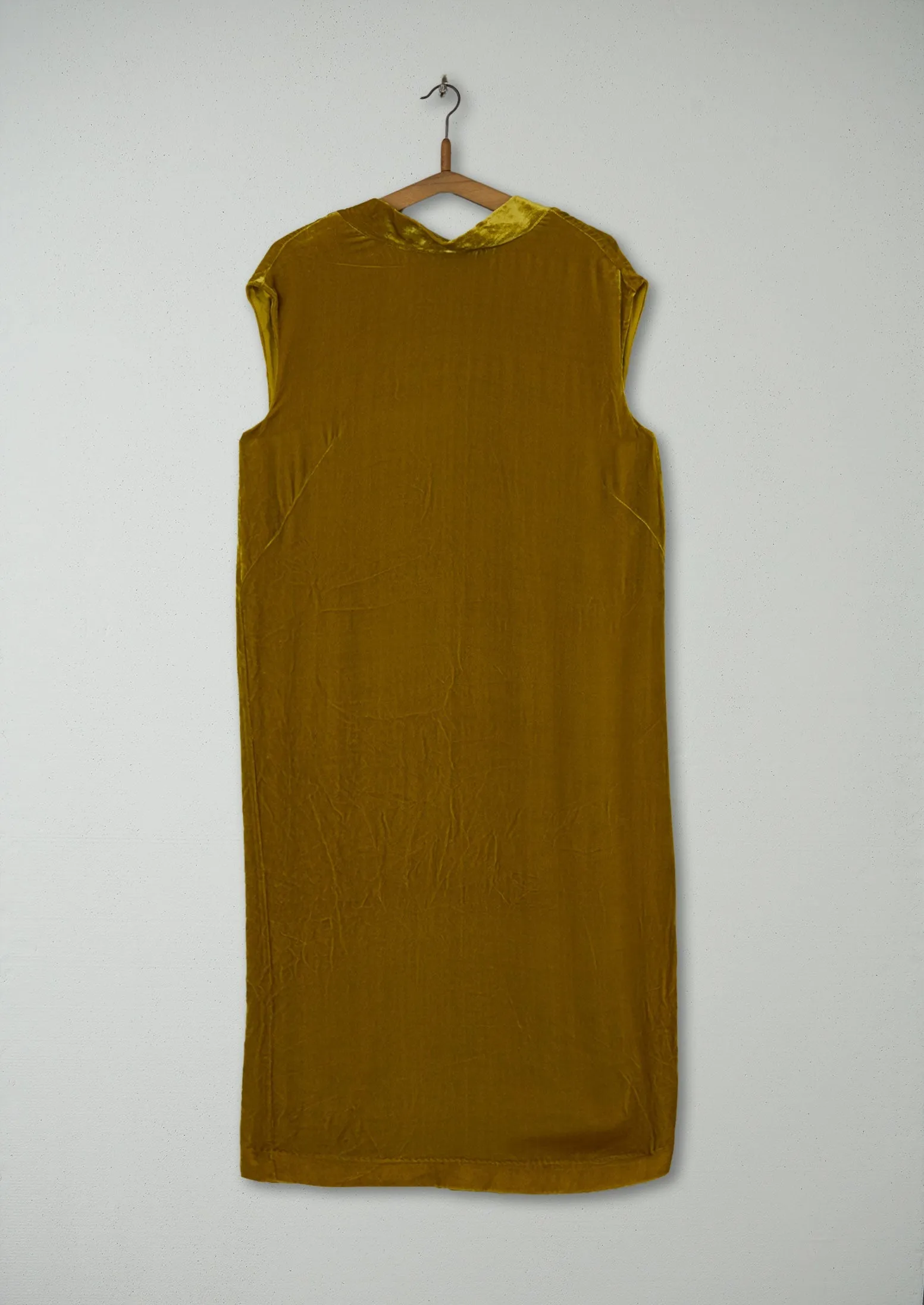 Reworn Silk Velvet Column Dress Size 14 (1284) | Gold sold by TOAST product image thumbnail 2