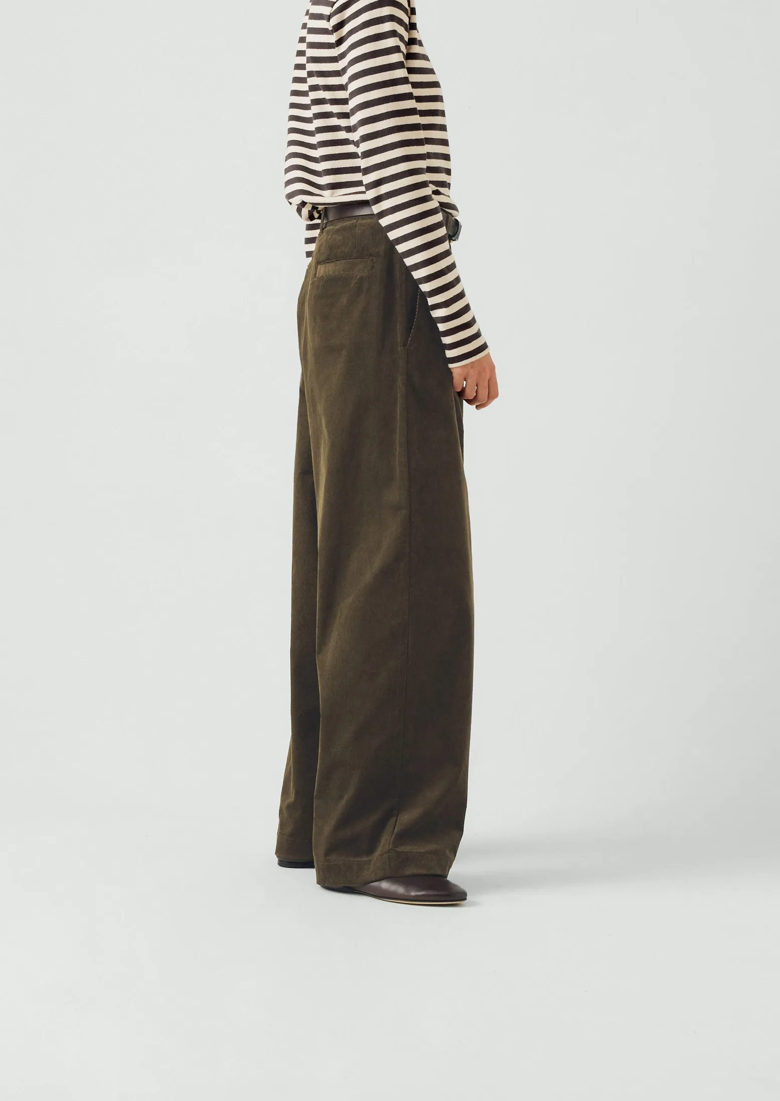 Organic Cord Box Pleat Trousers | Tent Green sold by TOAST product image thumbnail 4
