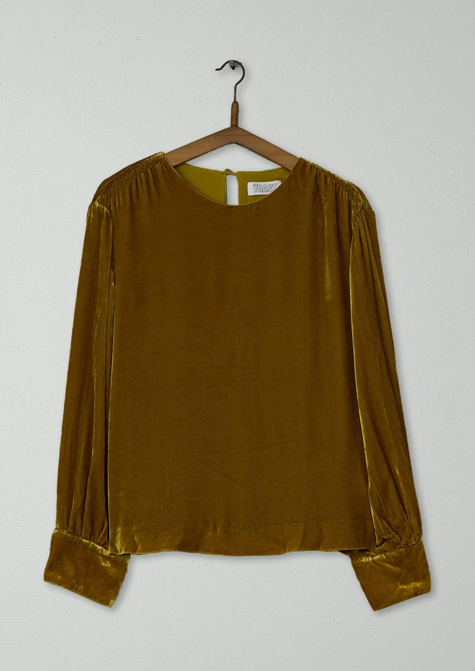 Reworn Silk Velvet Long Sleeve Top Size 14 (819) | Gold sold by TOAST