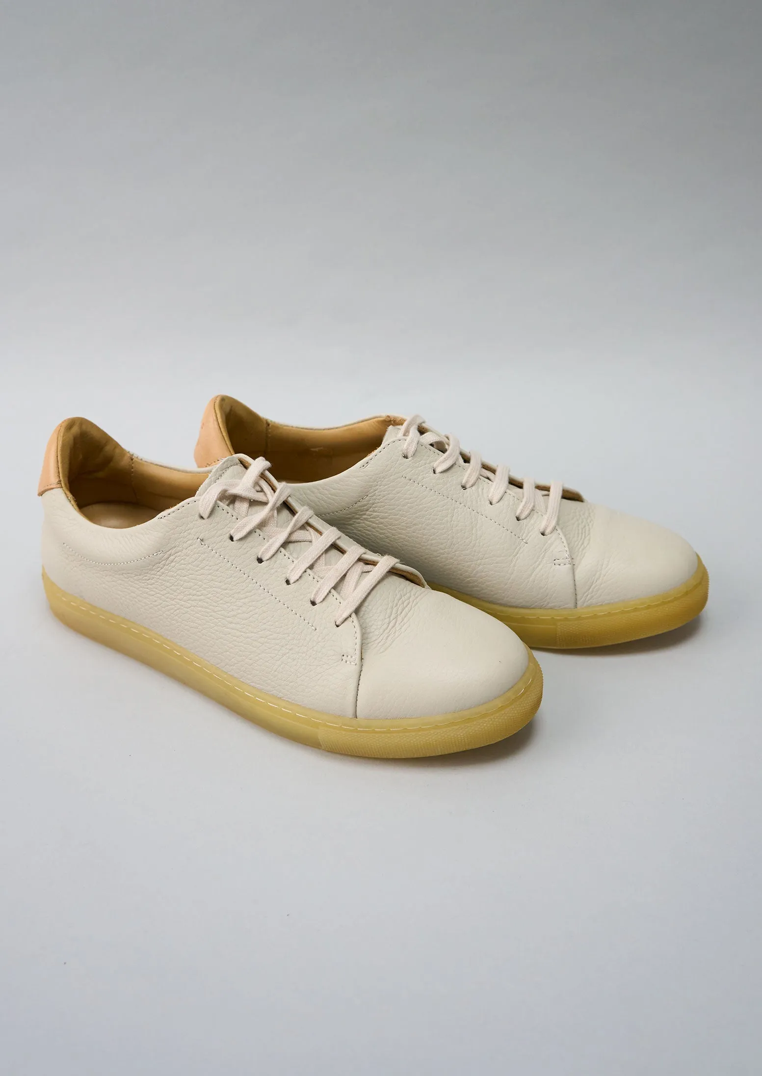 Reworn Leather Trainer Size 41 (484) | White sold by TOAST
