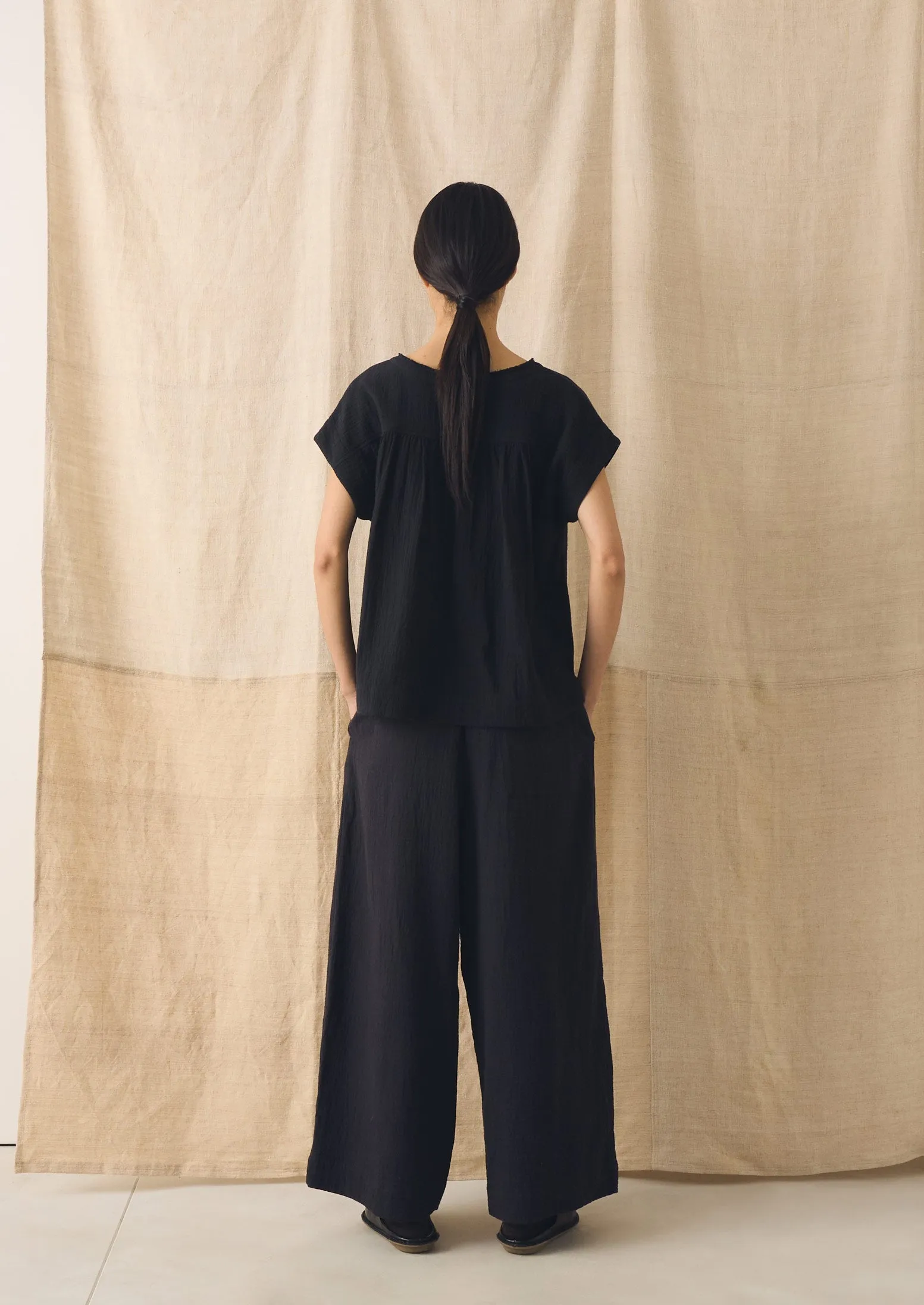 Crinkle Cotton Gauze Wide Leg Trousers | Blackberry sold by TOAST product image thumbnail 4