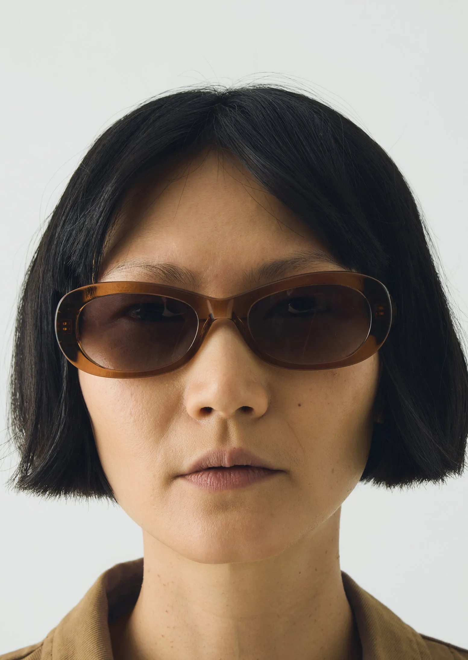 Monokel Bella Sunglasses | Cola sold by TOAST product image thumbnail 3