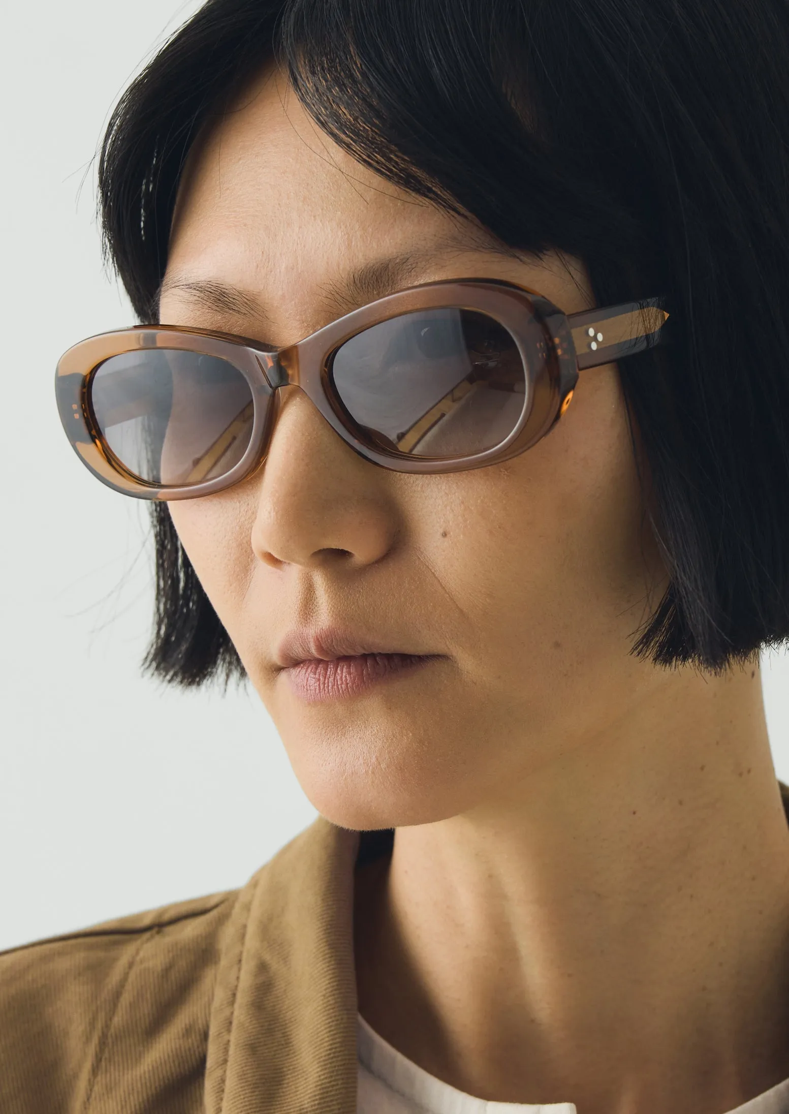 Monokel Bella Sunglasses | Cola sold by TOAST product image thumbnail 2