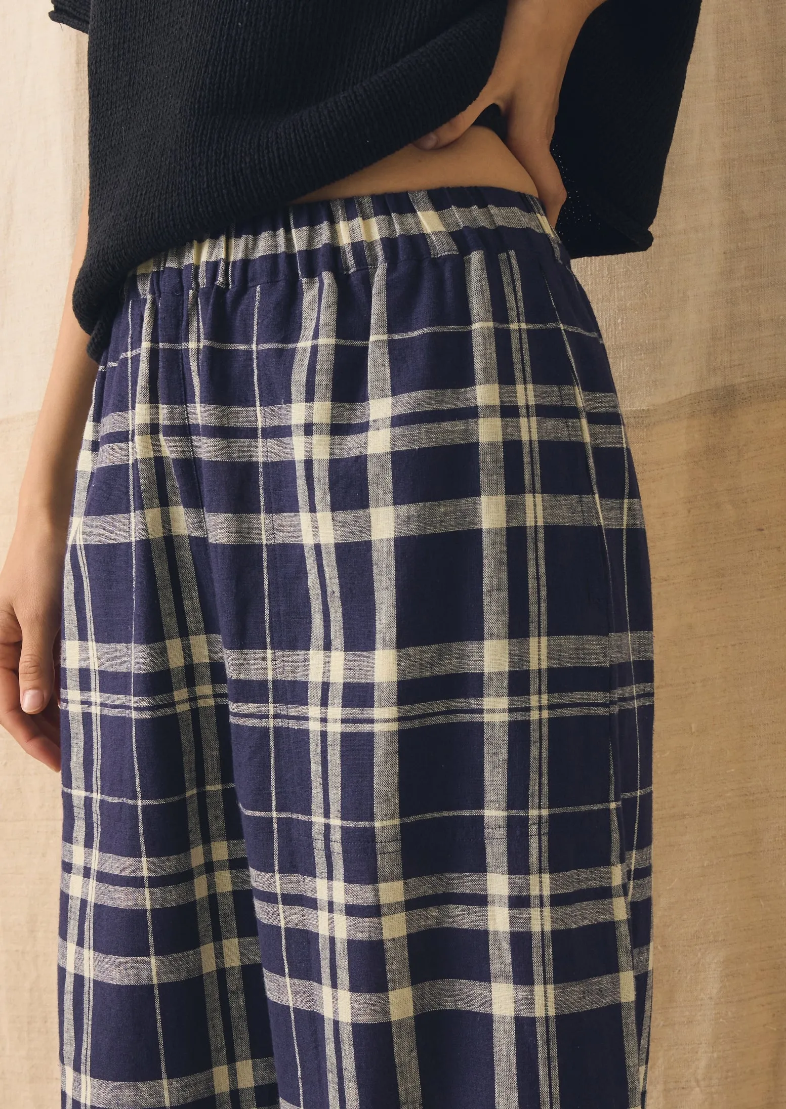 Barrel Leg Check Linen Cotton Trousers | Blue/Soya sold by TOAST product image thumbnail 4