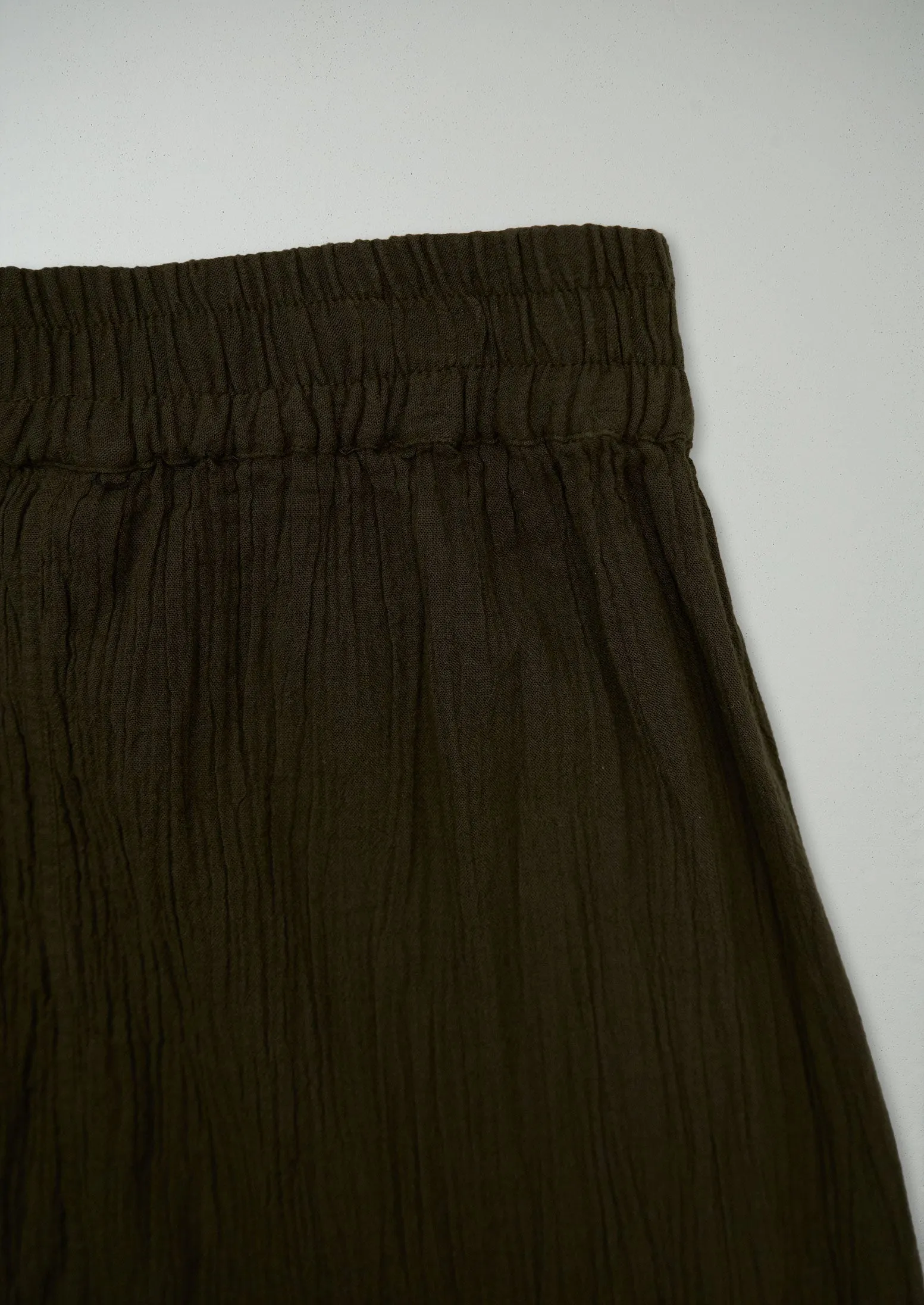 Reworn Crinkle Cotton Skirt Size M (281) | Olive sold by TOAST product image thumbnail 2