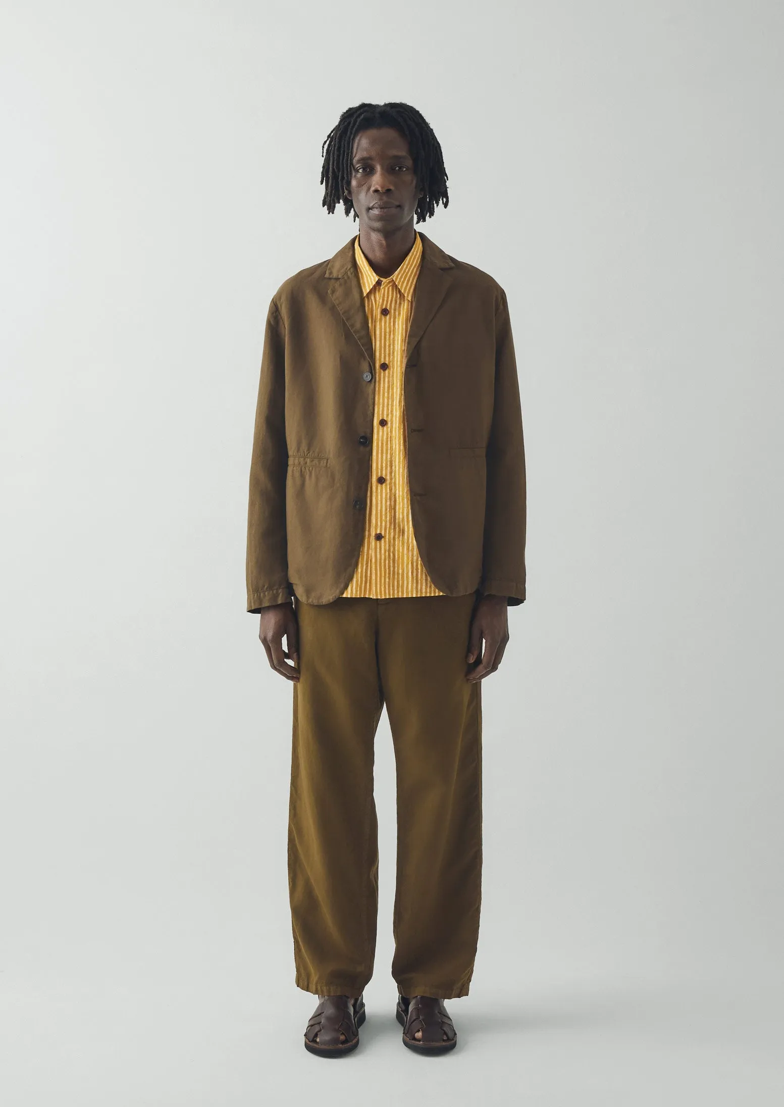 High Break Cotton Linen Blazer | Bronze Green sold by TOAST product image thumbnail 4