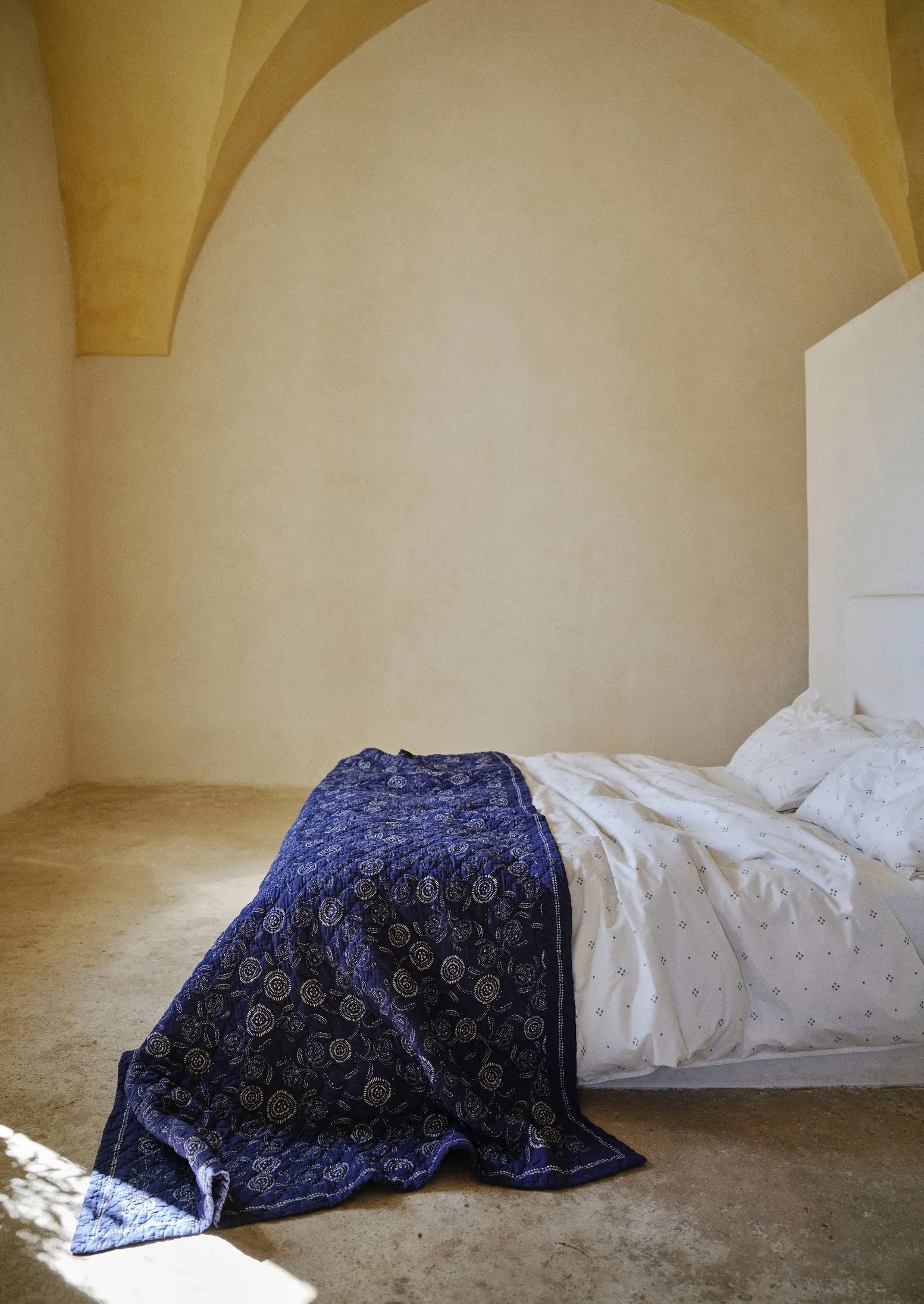 Rowan Print Cotton Poplin Duvet Cover | Ecru/Soft Blue sold by TOAST product image thumbnail 2
