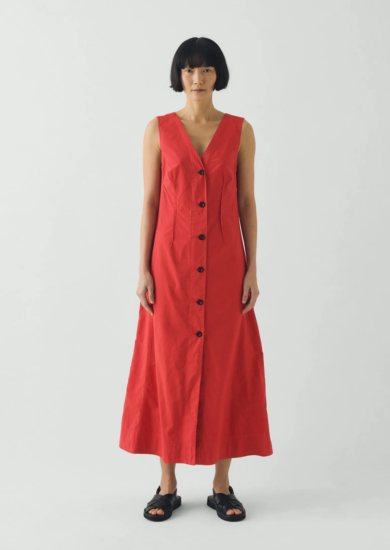 V Neck Cotton Linen Poplin Dress | Goji Berry sold by TOAST product image thumbnail 2