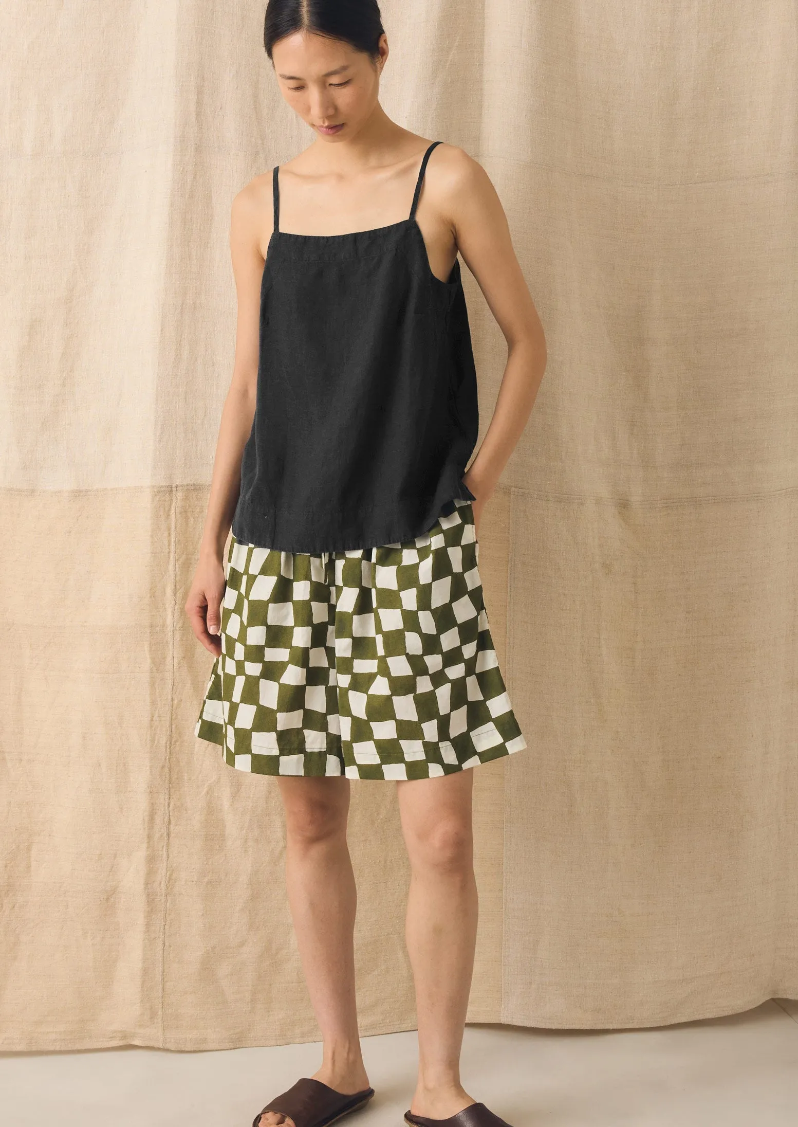 Square Neck Garment Dyed Linen Tank | Black Pepper sold by TOAST product image thumbnail 2