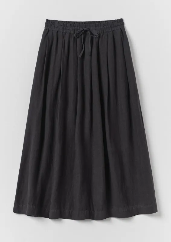 Garment Dyed Linen Skirt | Black Pepper made by TOAST