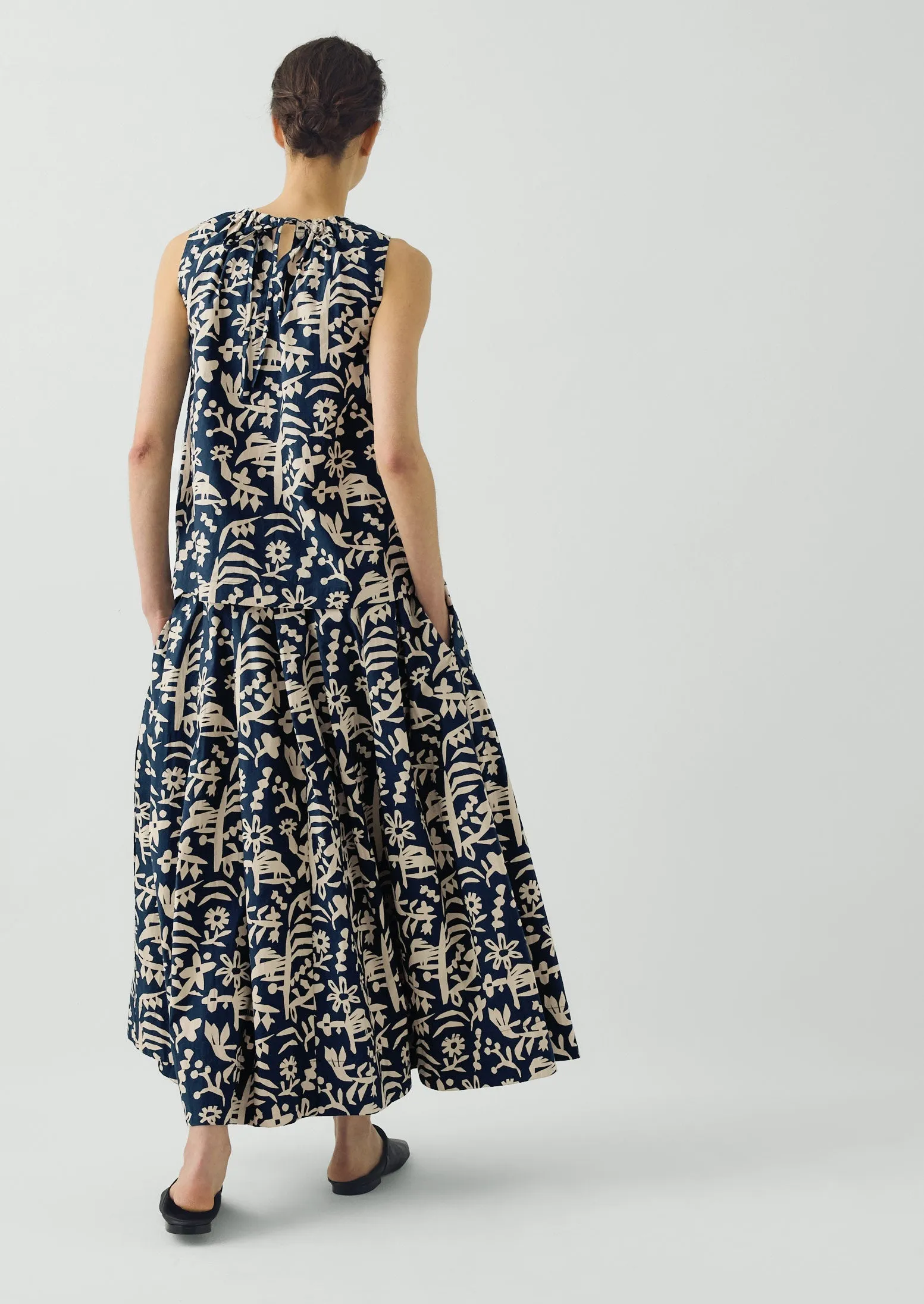 Emma Carlow Cut Out Print Cotton Skirt | Indigo Blue sold by TOAST product image thumbnail 4