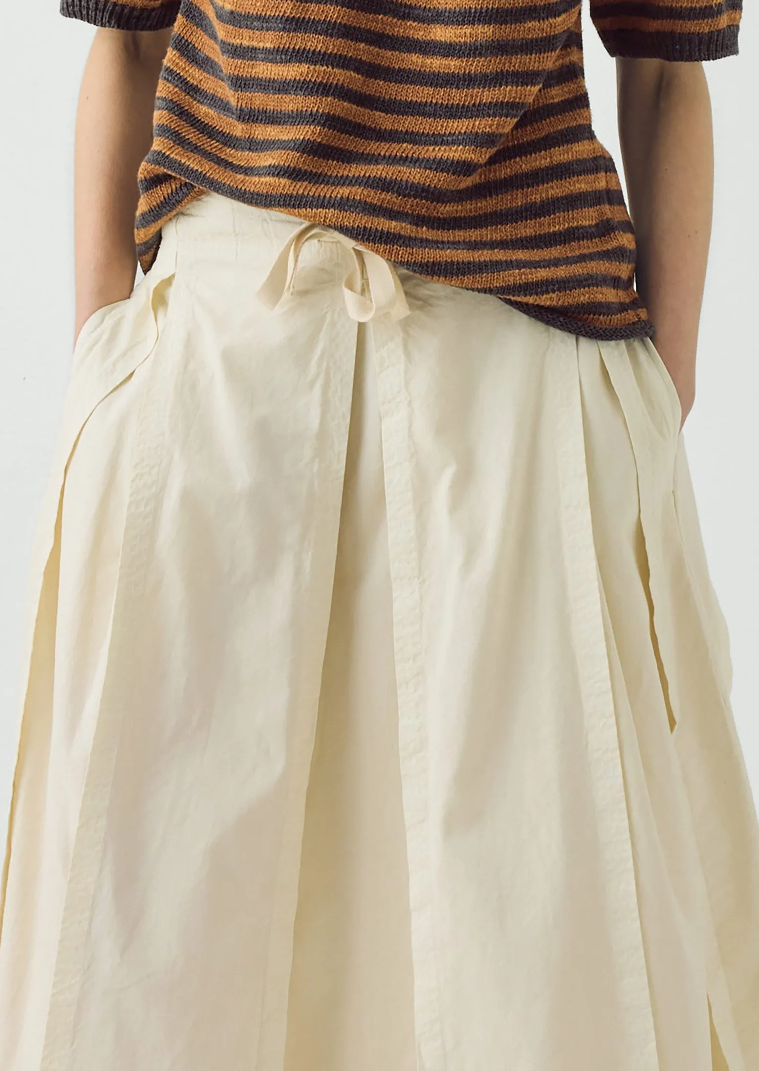 Cotton Linen Poplin Box Pleat Skirt | Ecru sold by TOAST product image thumbnail 4