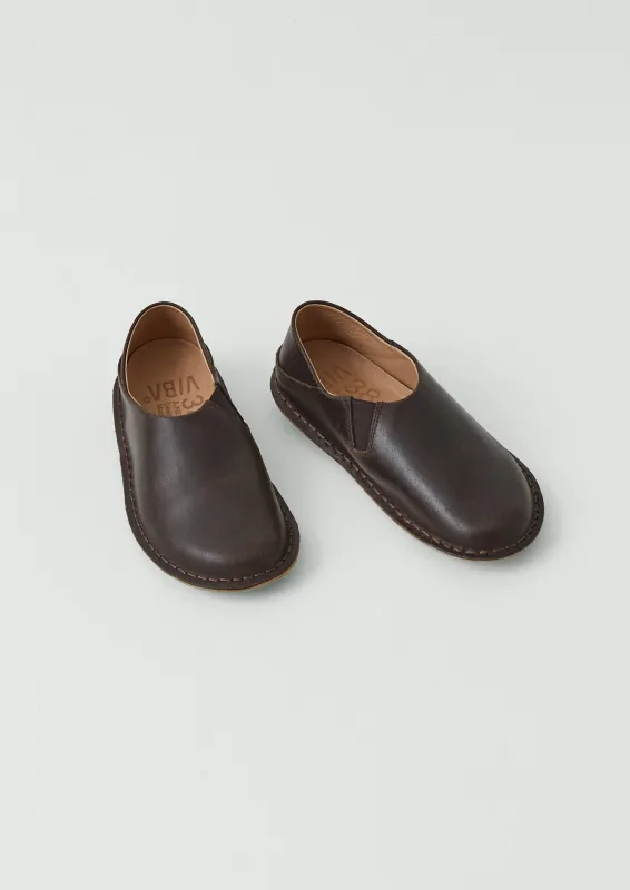 Vibae Zuma Waxed Suede Shoes | Dark Brown made by TOAST