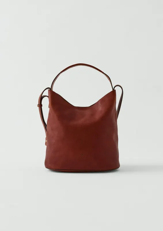 Il Bisonte Leather Bucket Bag | Sepia made by TOAST