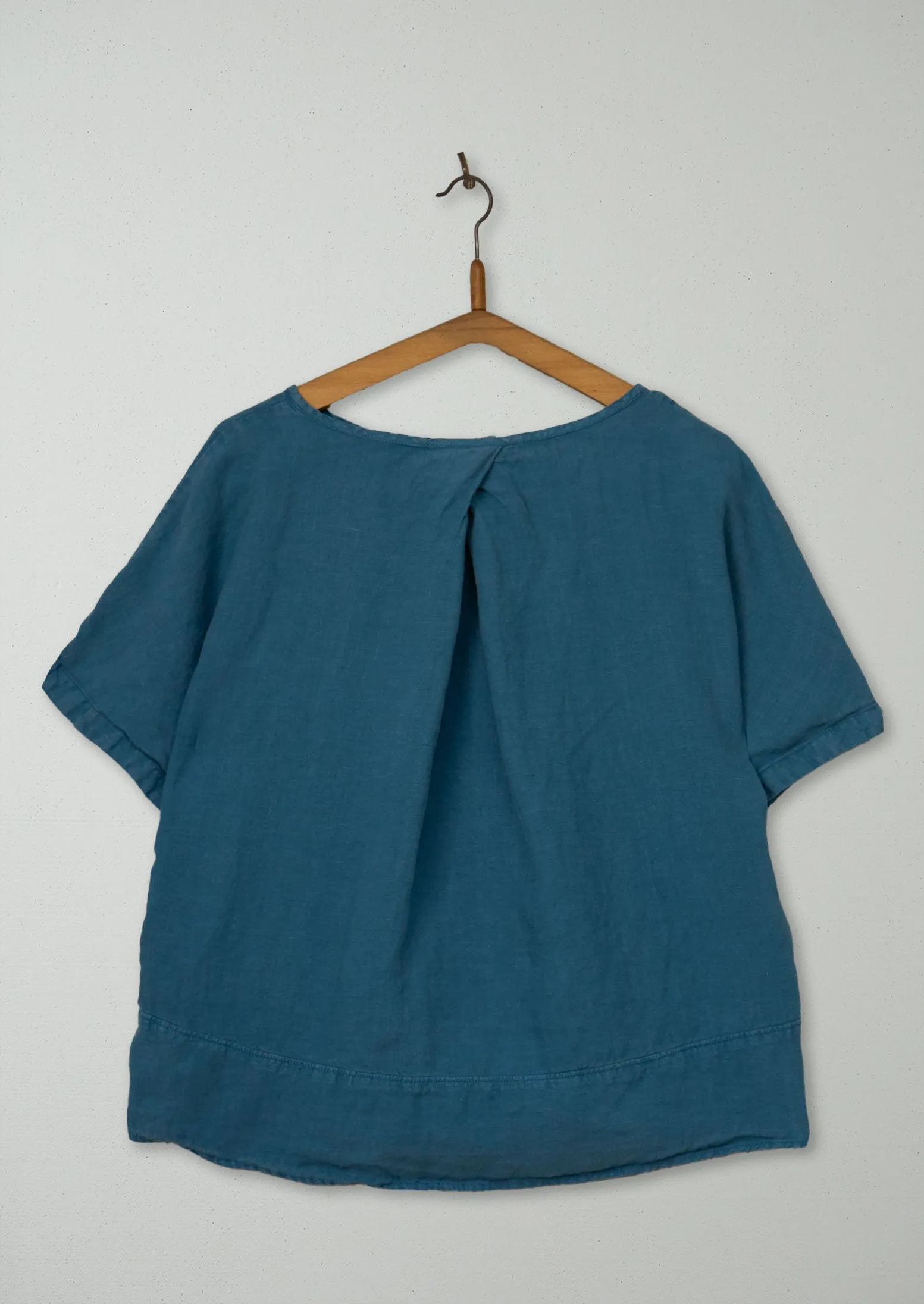 Reworn Washed Linen Tee Size 12 (1136) | Kingfisher sold by TOAST product image thumbnail 2