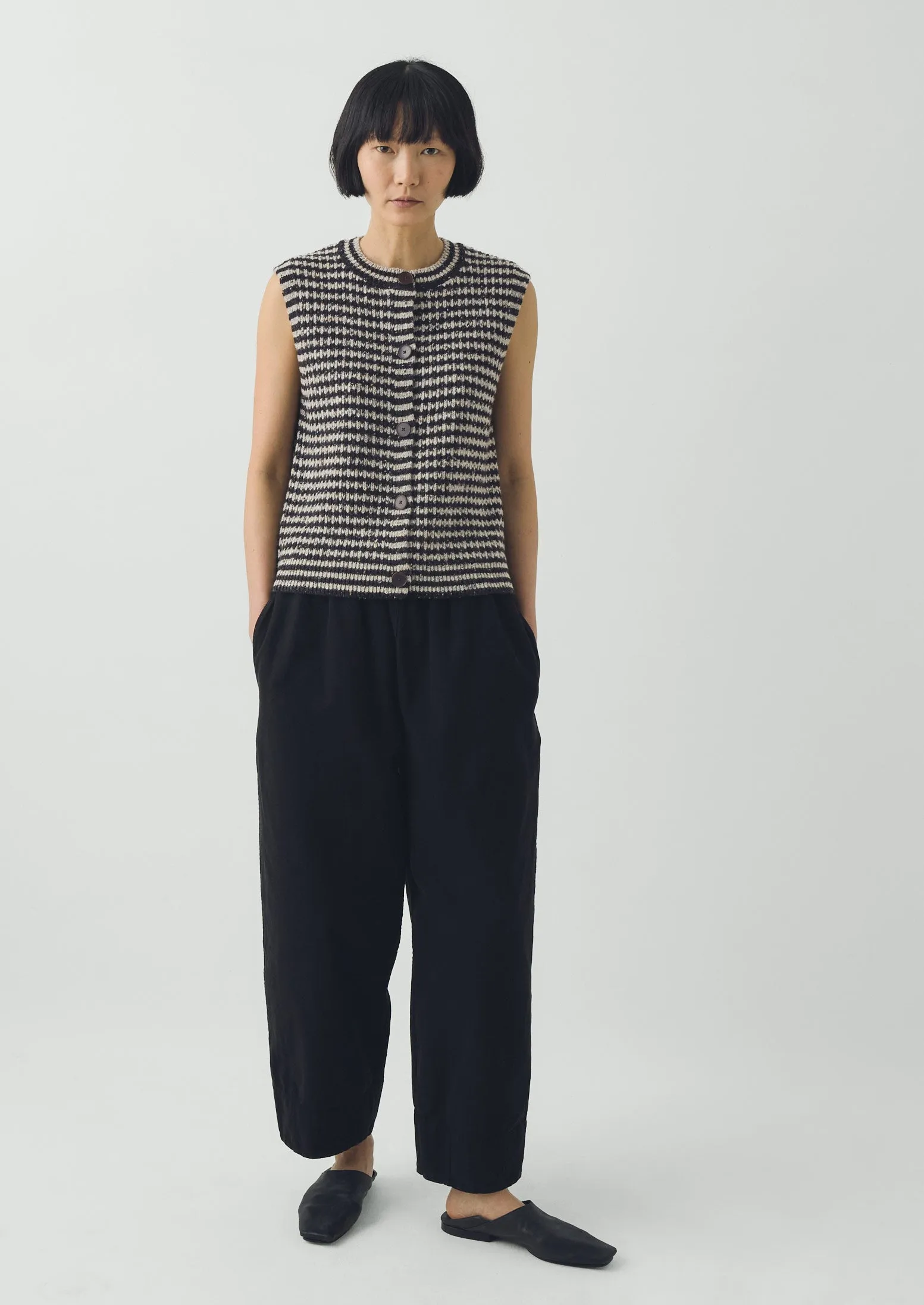 Sculpted Leg Brushed Cotton Canvas Trousers | Black sold by TOAST product image thumbnail 5