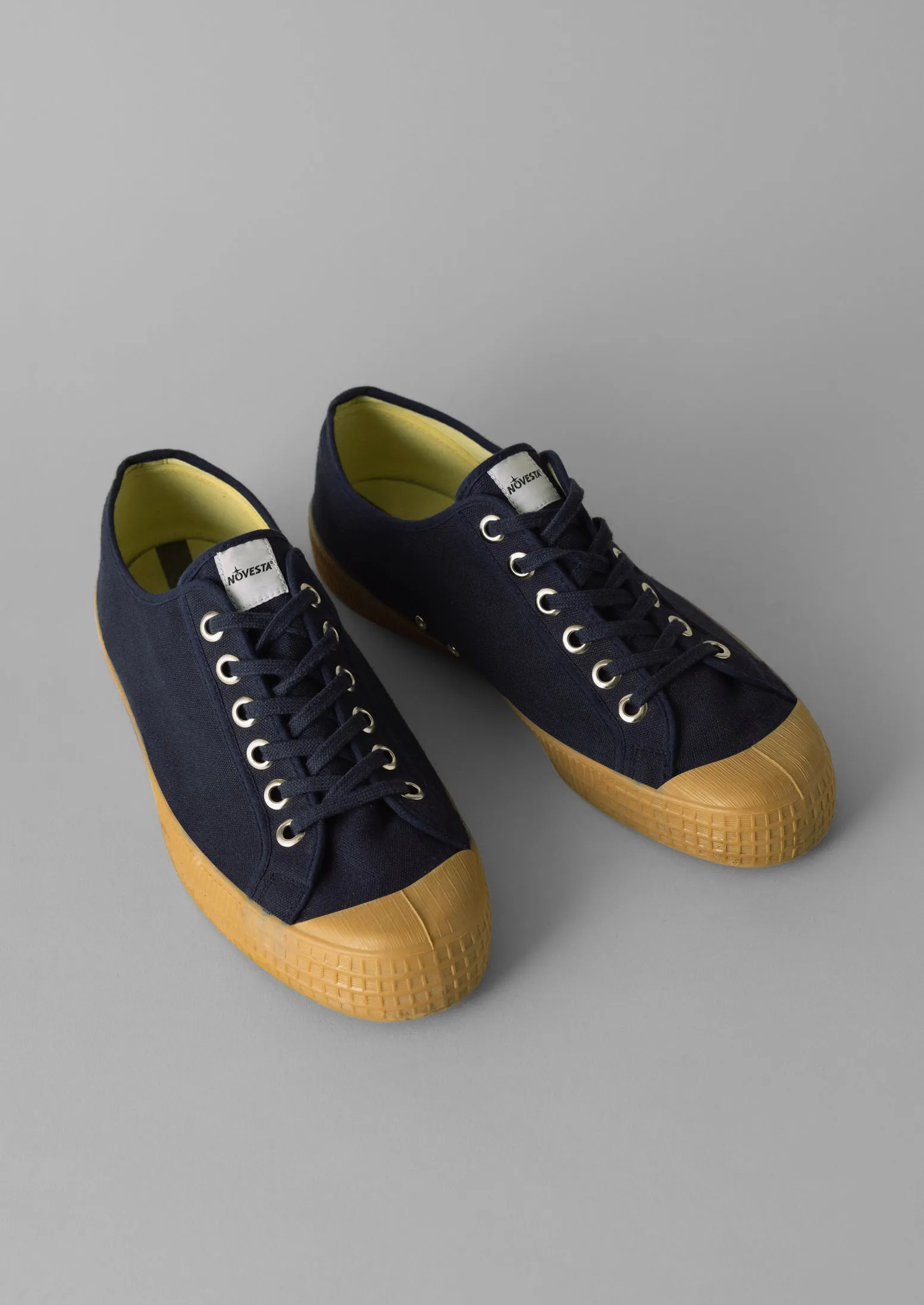 Novesta Star Master Trainers | Navy sold by TOAST