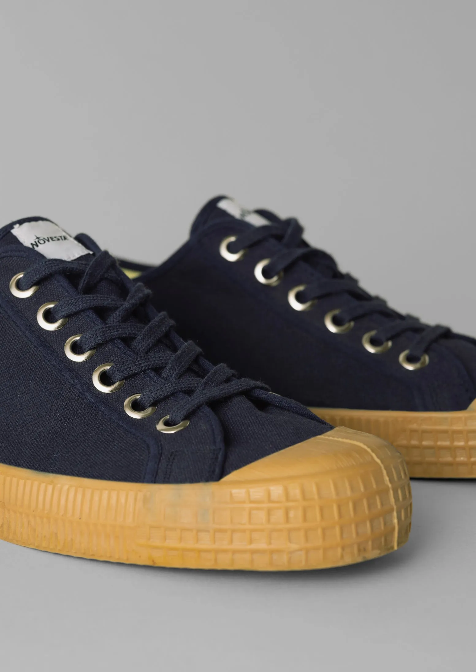Novesta Star Master Trainers | Navy sold by TOAST product image thumbnail 2