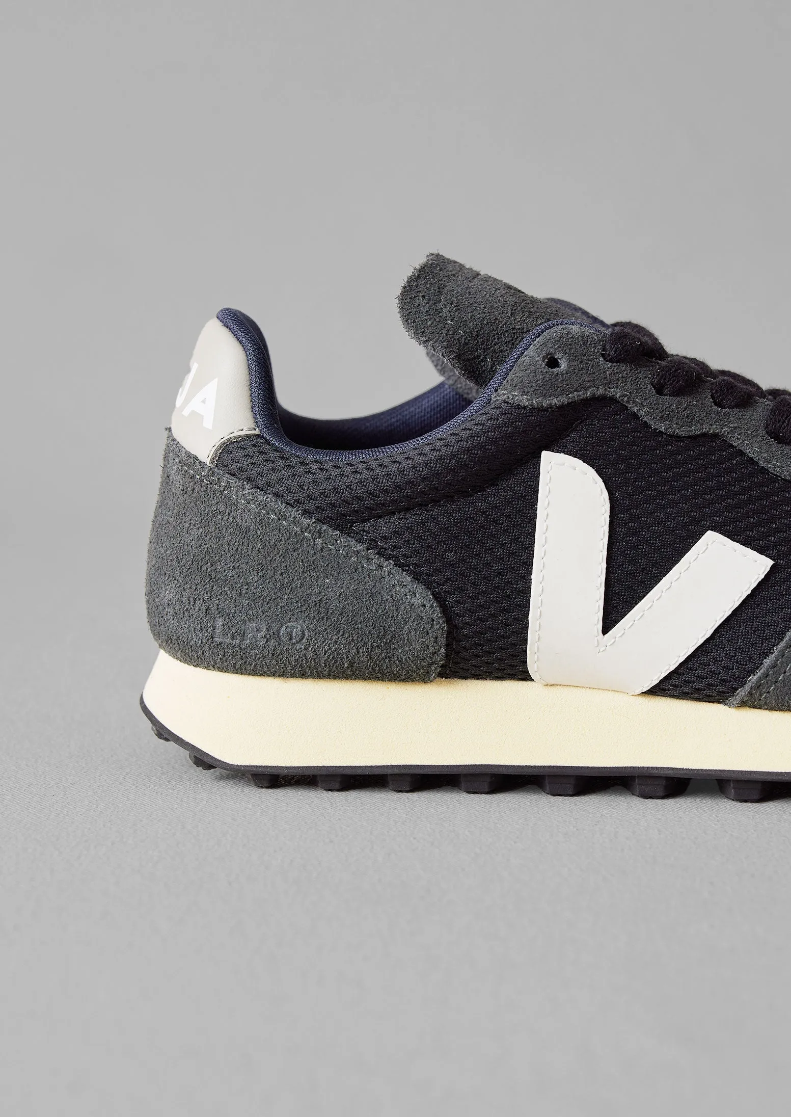 Veja Rio Branco Trainers | Black/White/Oxford Grey sold by TOAST product image thumbnail 4