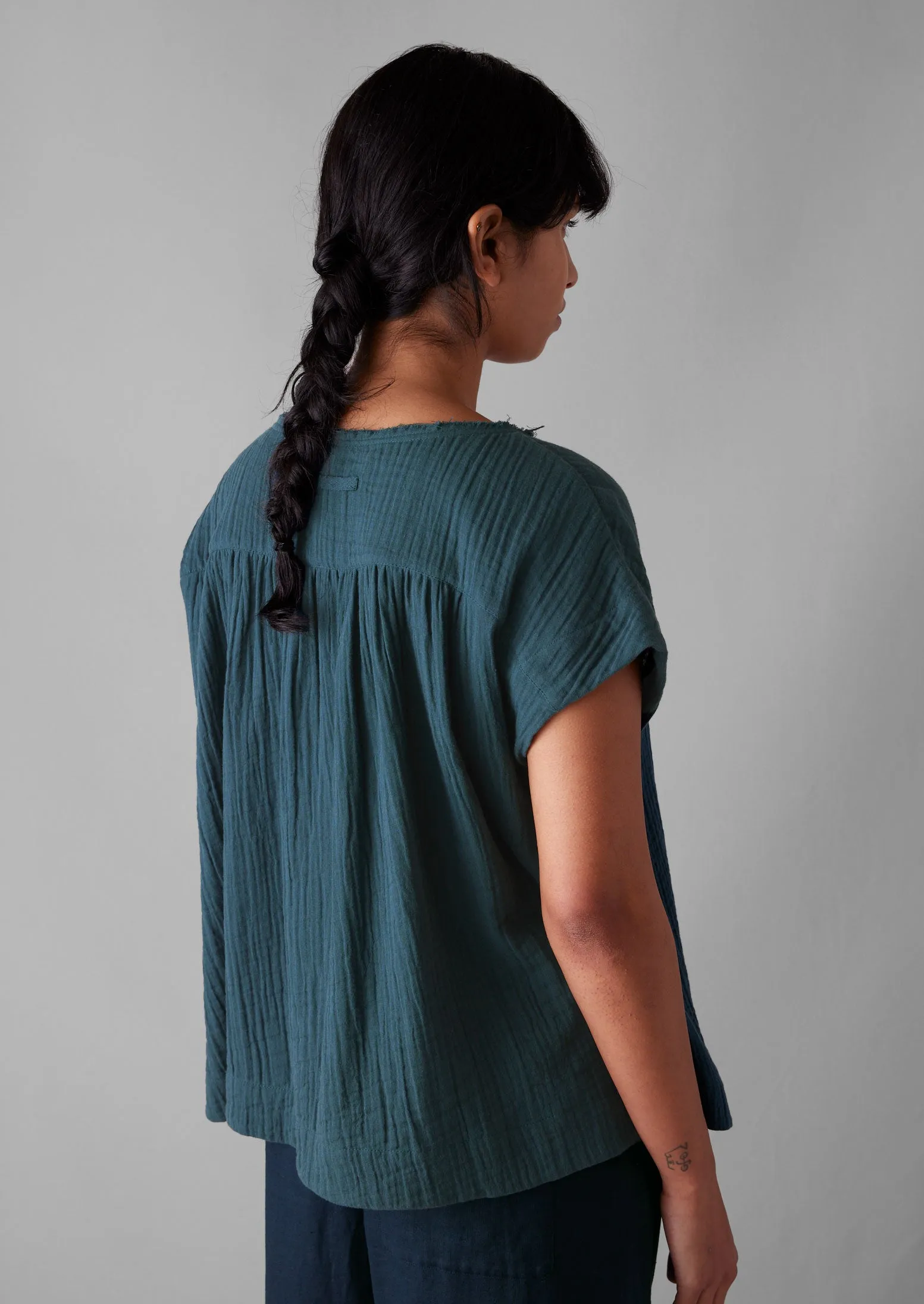 Crinkle Cotton Gauze Top | Puck sold by TOAST product image thumbnail 4