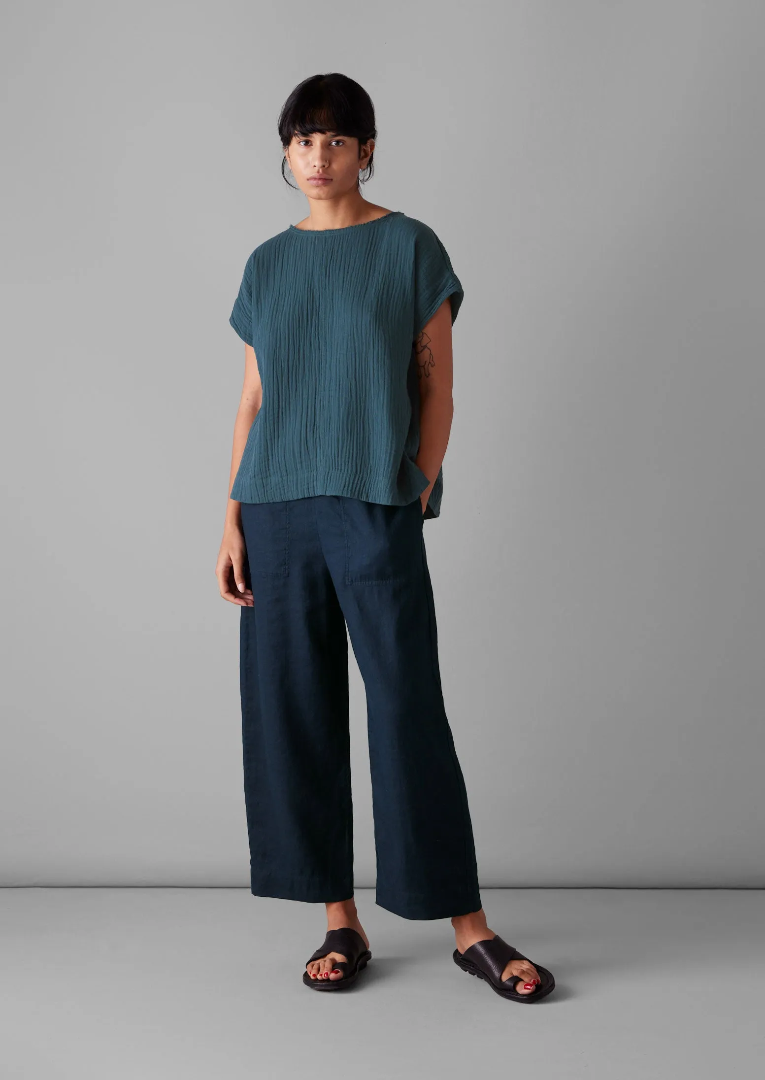 Crinkle Cotton Gauze Top | Puck sold by TOAST product image thumbnail 2