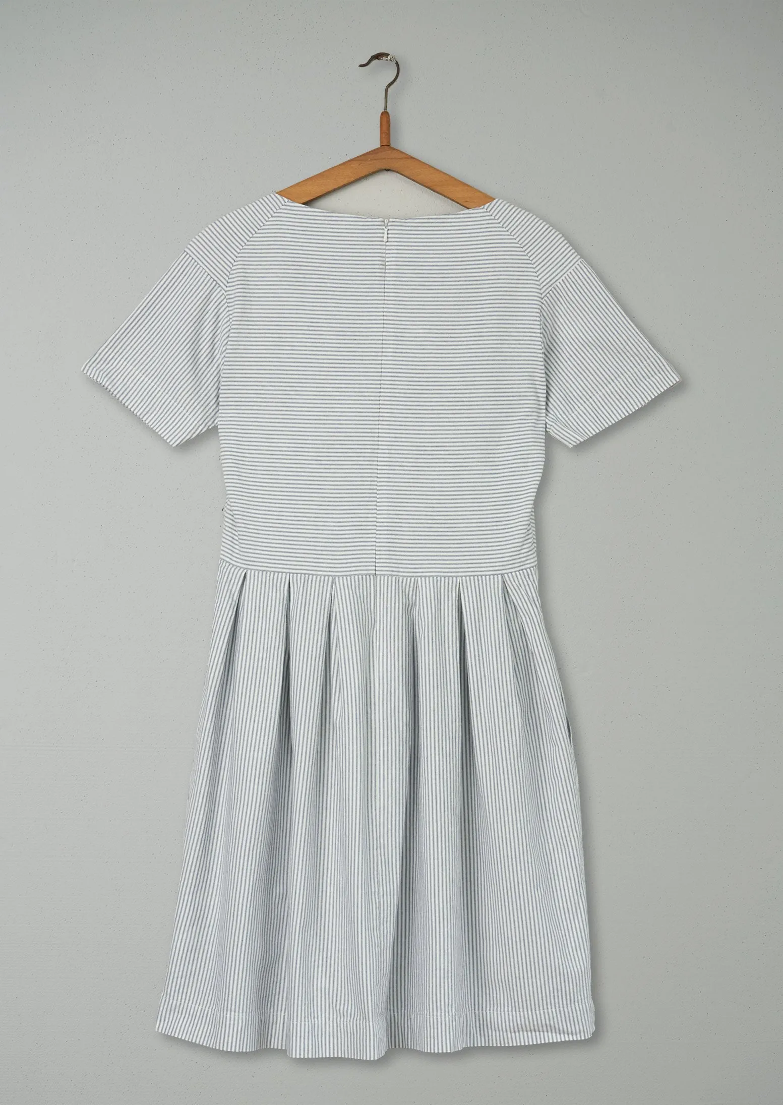 Reworn Ella Dress Size 10 (495) | Navy/White sold by TOAST product image thumbnail 2
